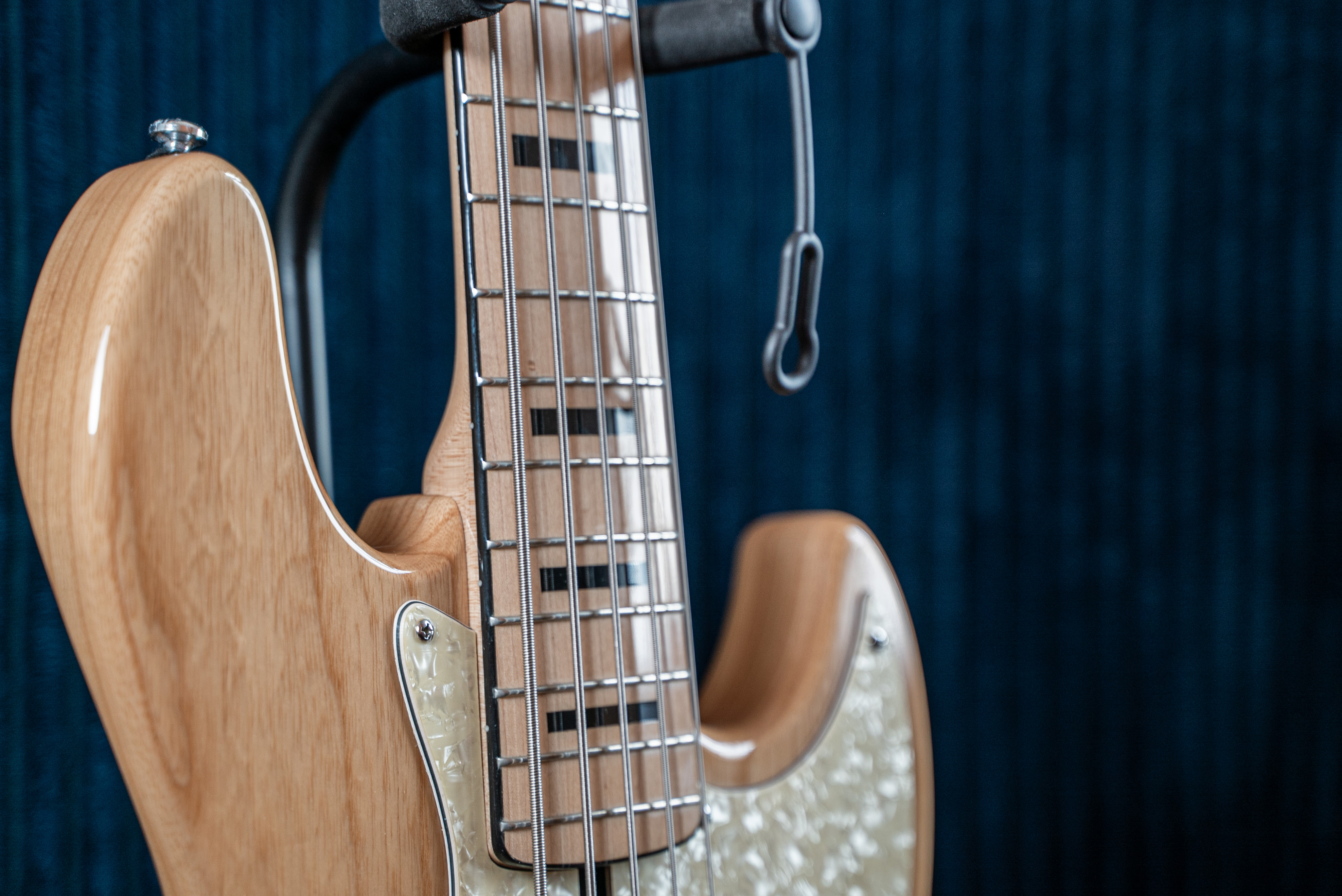 Sire Marcus Miller V7 Vintage 2nd Generation Ash 5ST (56902)