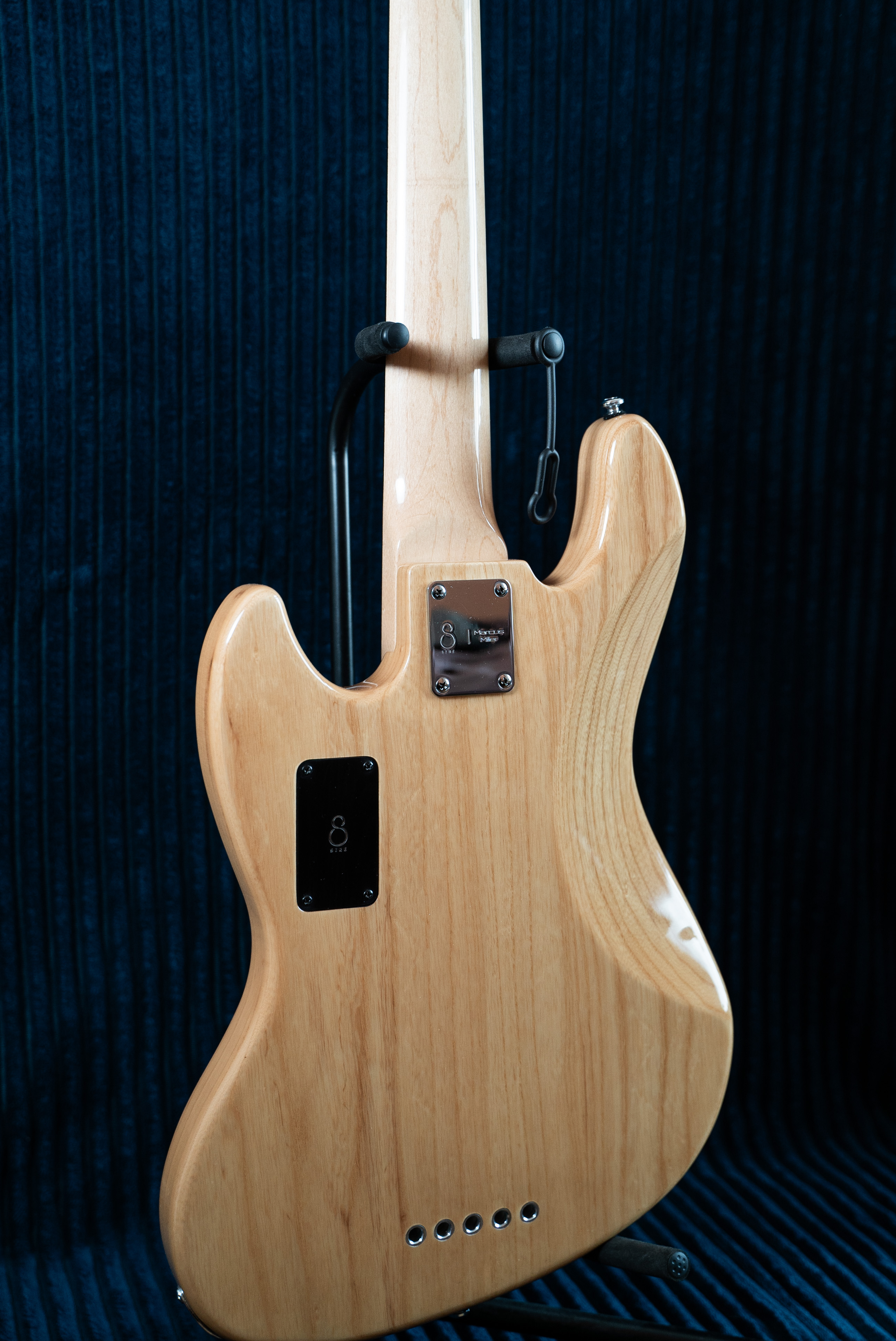 Sire Marcus Miller V7 Vintage 2nd Generation Ash 5ST (9234)