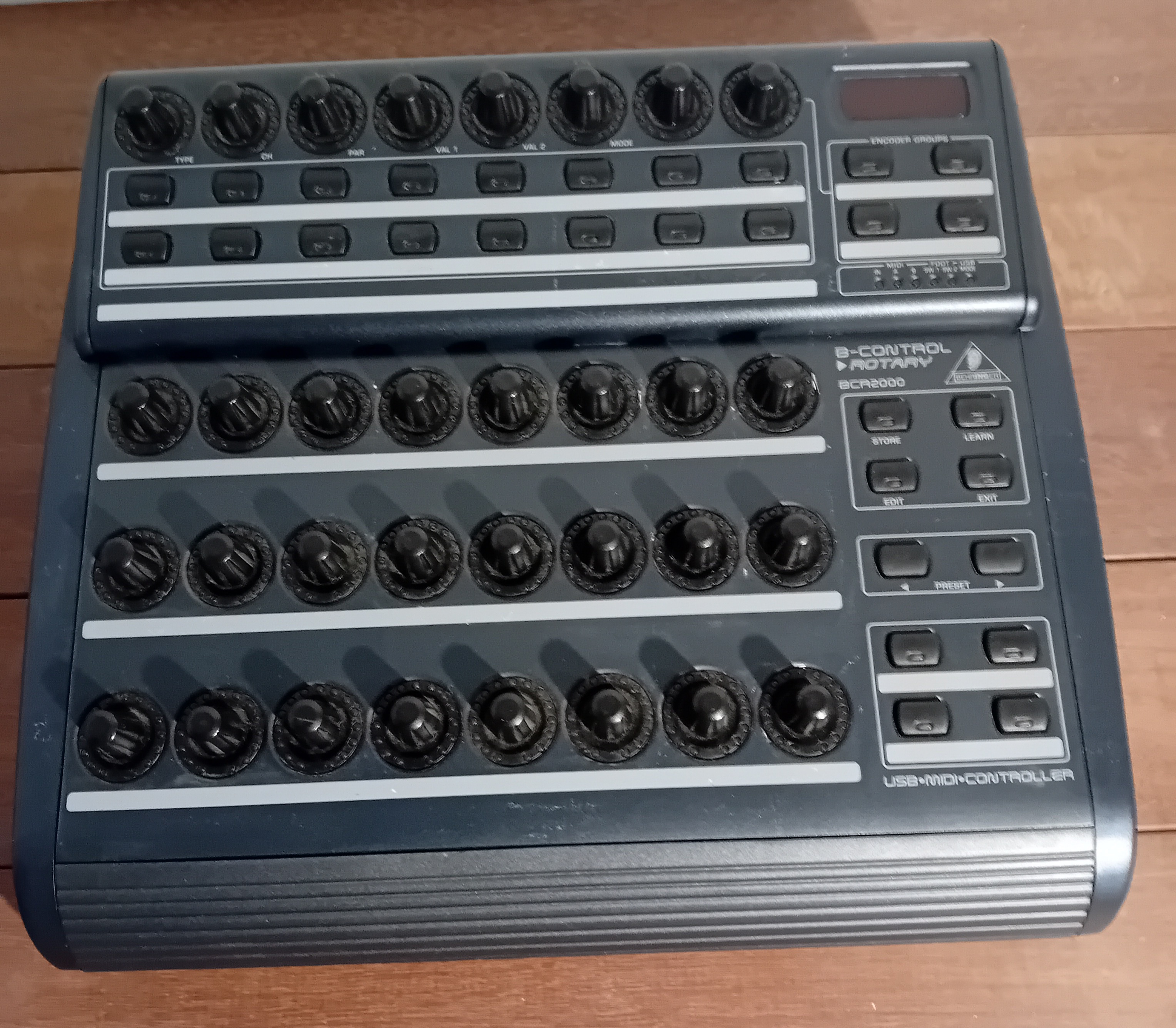 Vends BCR 2000 Behringer