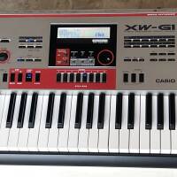 Casio XW-G1 - Groove Synthesizer Sampler Looper
