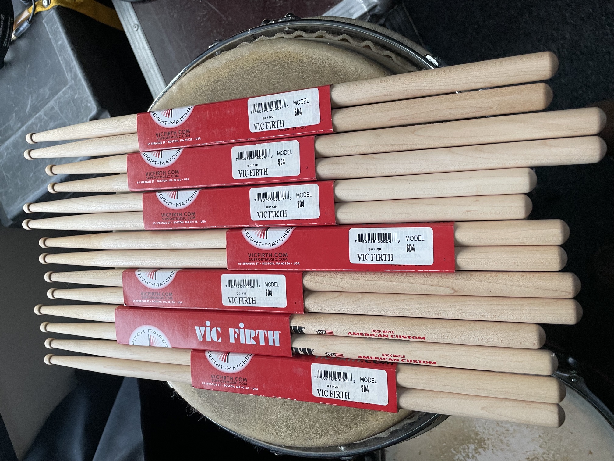 Vends 7 paires de baguettes SD4 COMBO VIC FIRTH