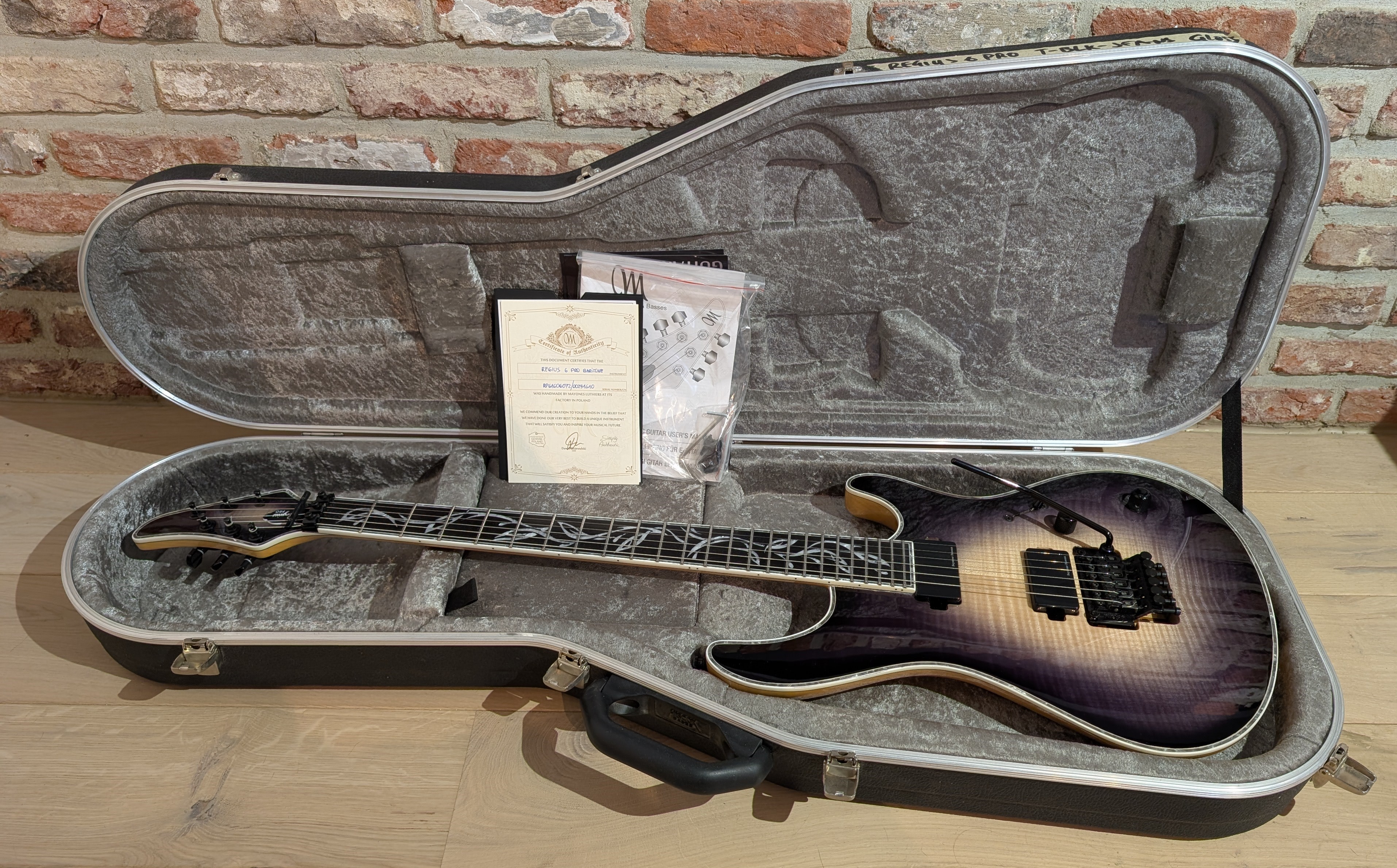 Mayones Regius 6 Pro Baritone – Custom Unique – Inlay Exclusif