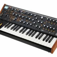 Vends Moog Subsequent 37