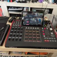 Vends Akai MPC-X