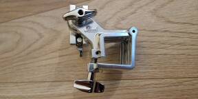 Vends clamp Pearl PCX-200 pour rack batterie (NEUF)