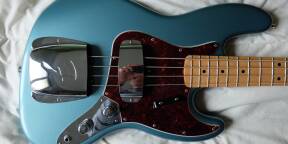 Vend Fender Player Jazz Bass (MEX) - Tidepool Upgradée