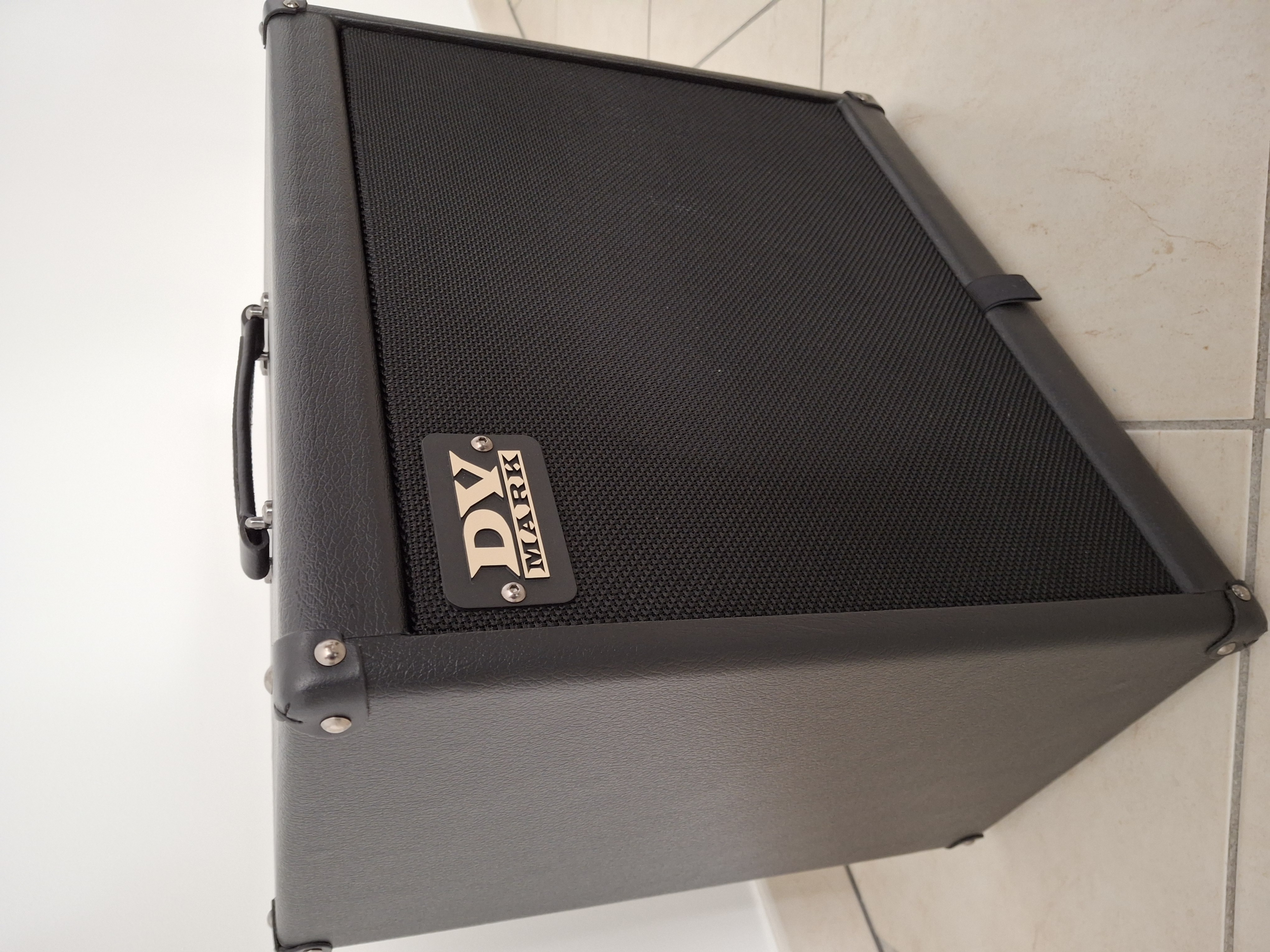 Vends baffle DV Mark Néoclassic 112 Small