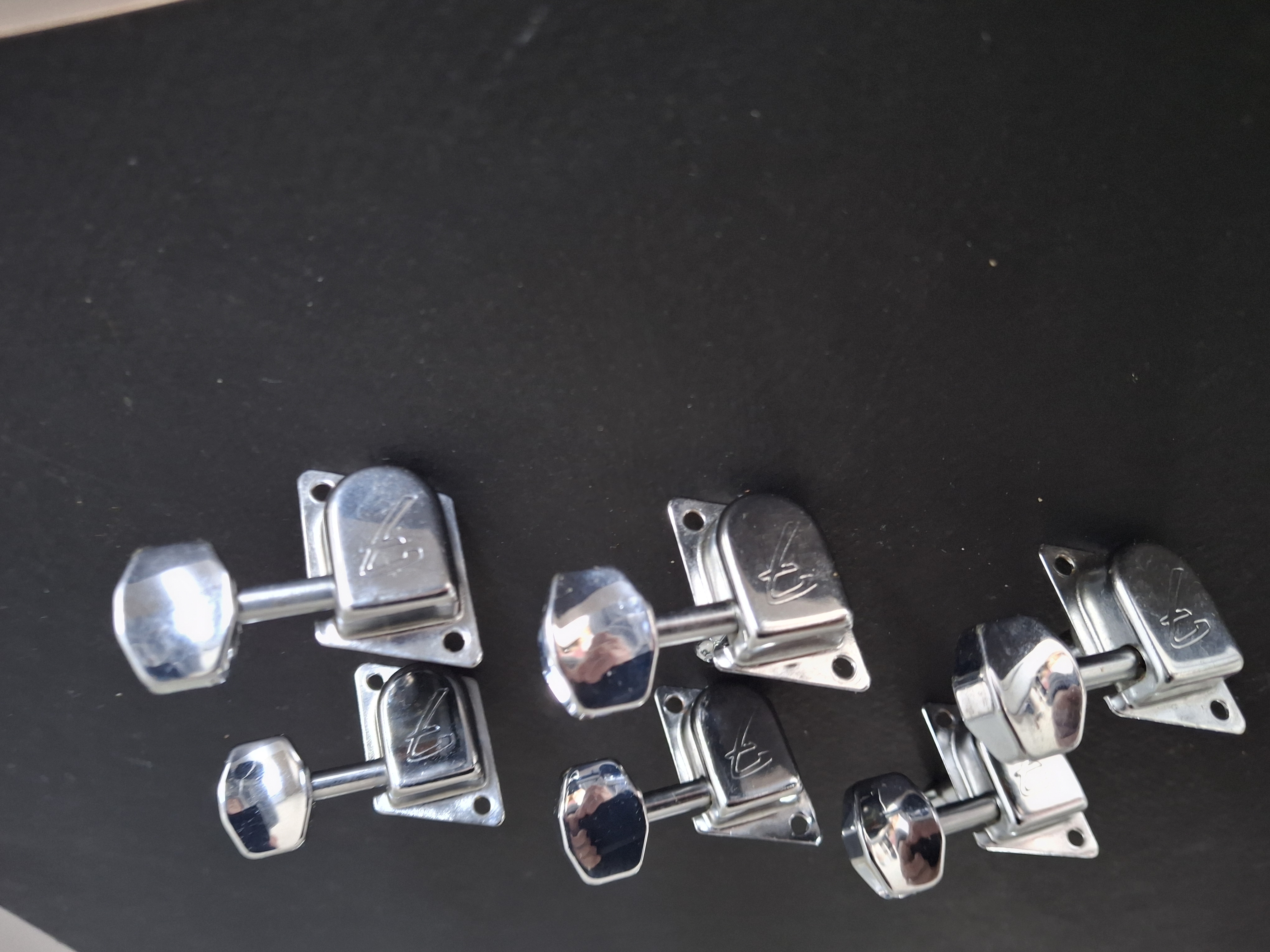 Vends mécaniques Fender originales (1974)