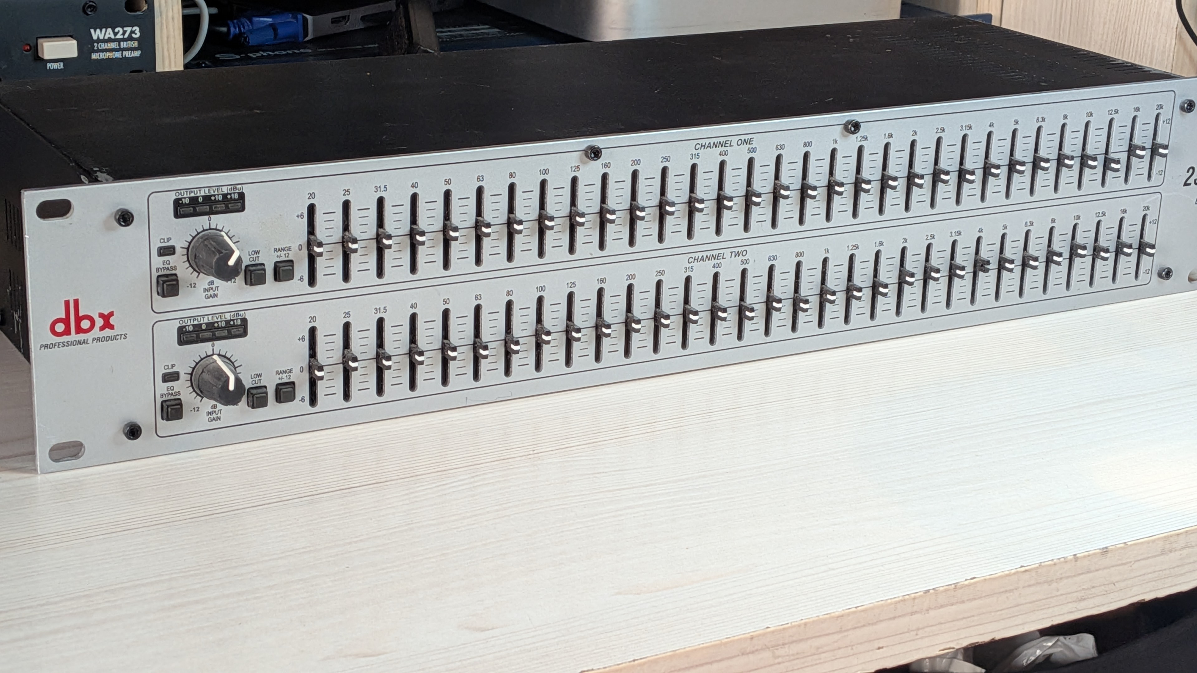 dbx 231s (80620)