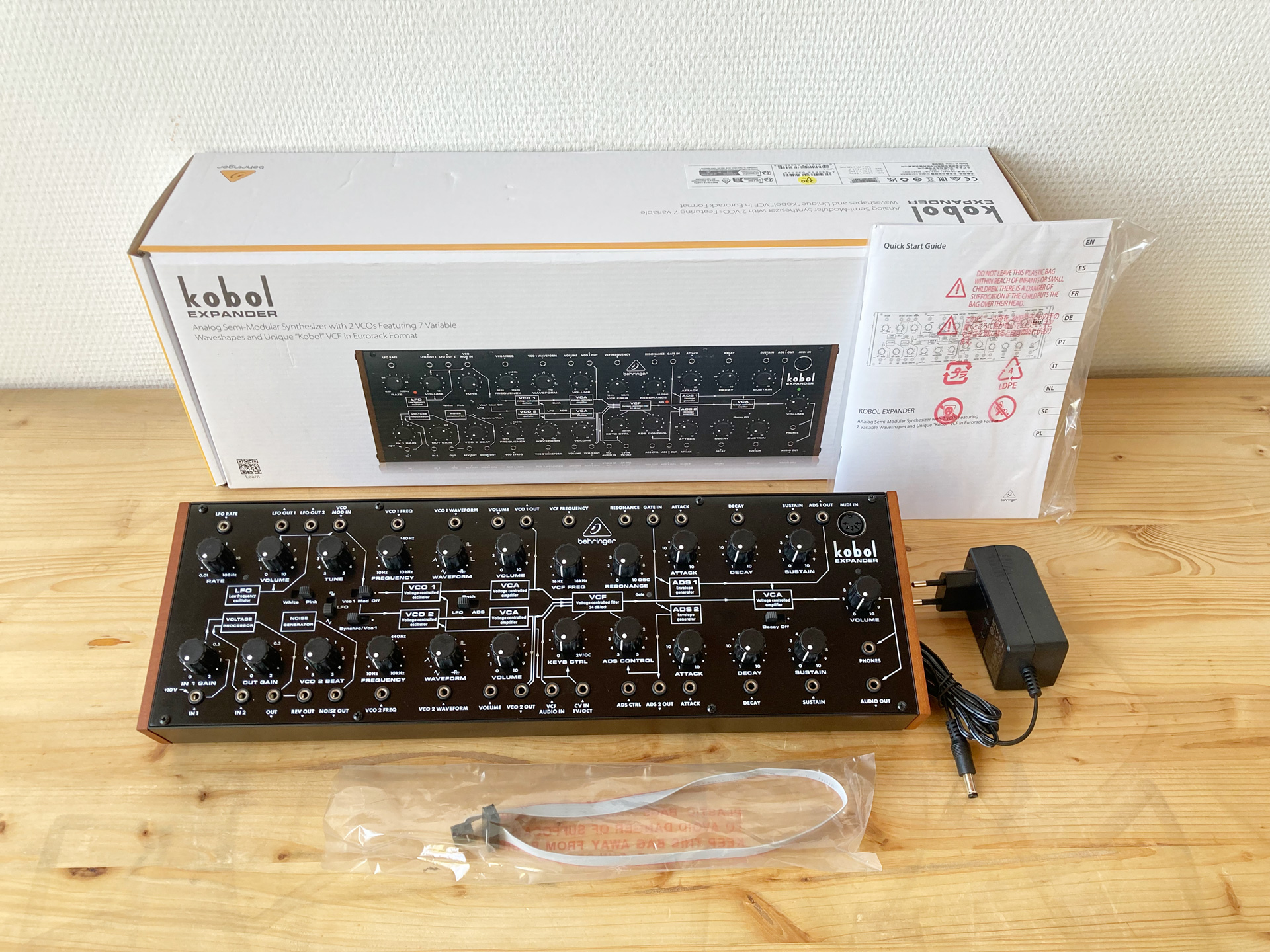 Behringer KOBOL Expander - Synthétiseur analogique
