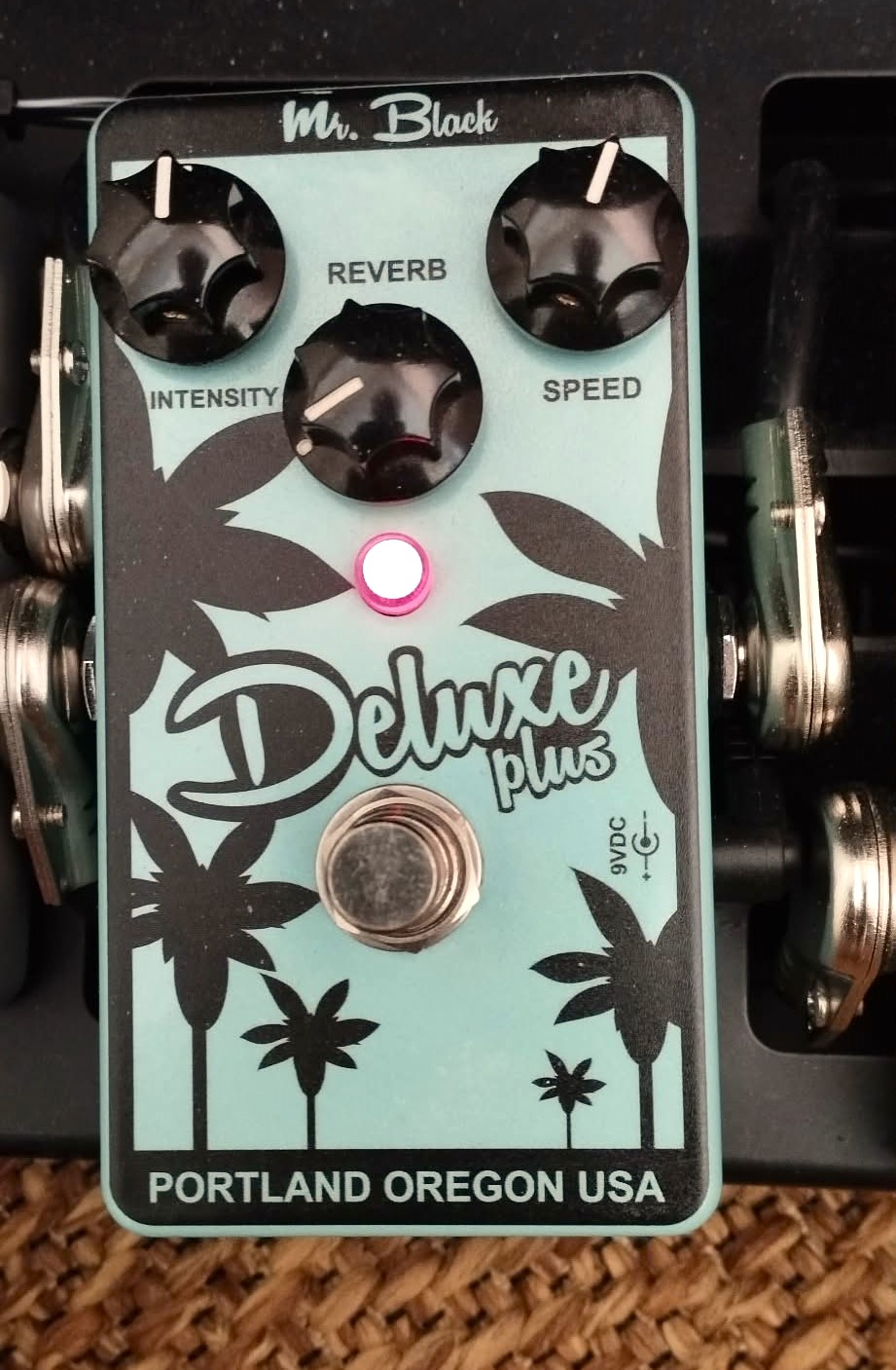 Mr.Black Deluxe Plus Tremolo-Spring Reverb