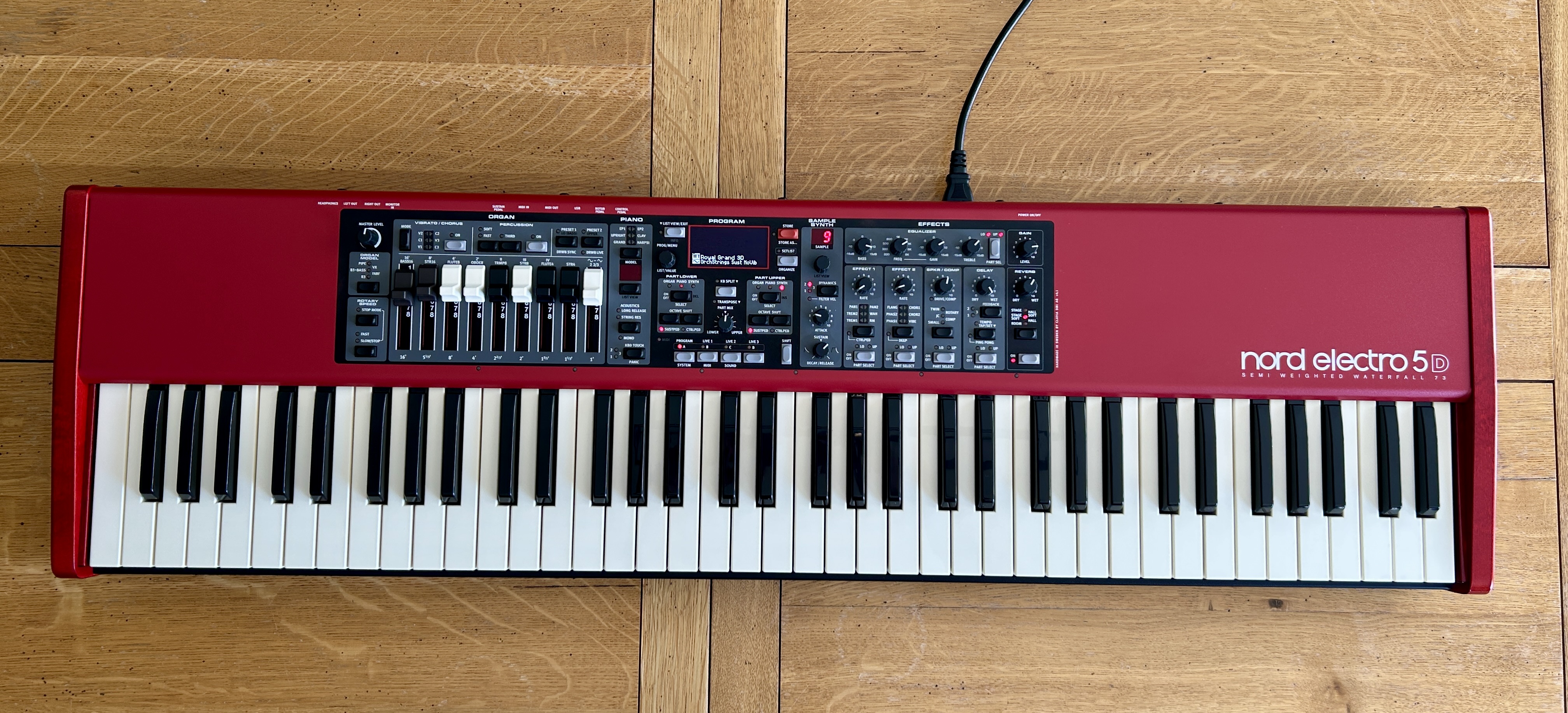 Nord Electro 5D 73 - État Irréprochable + Housse Originale