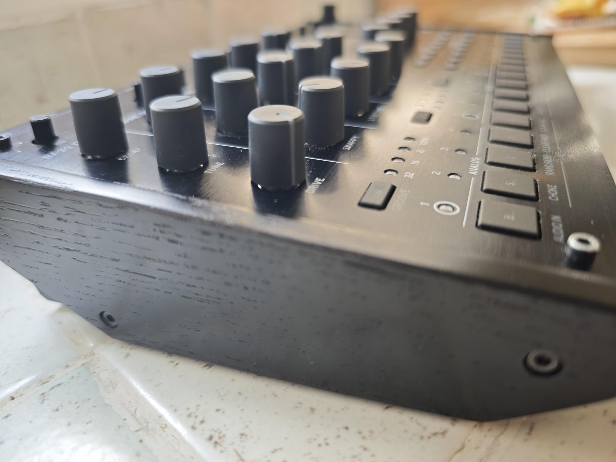 Korg Drumlogue (29042)