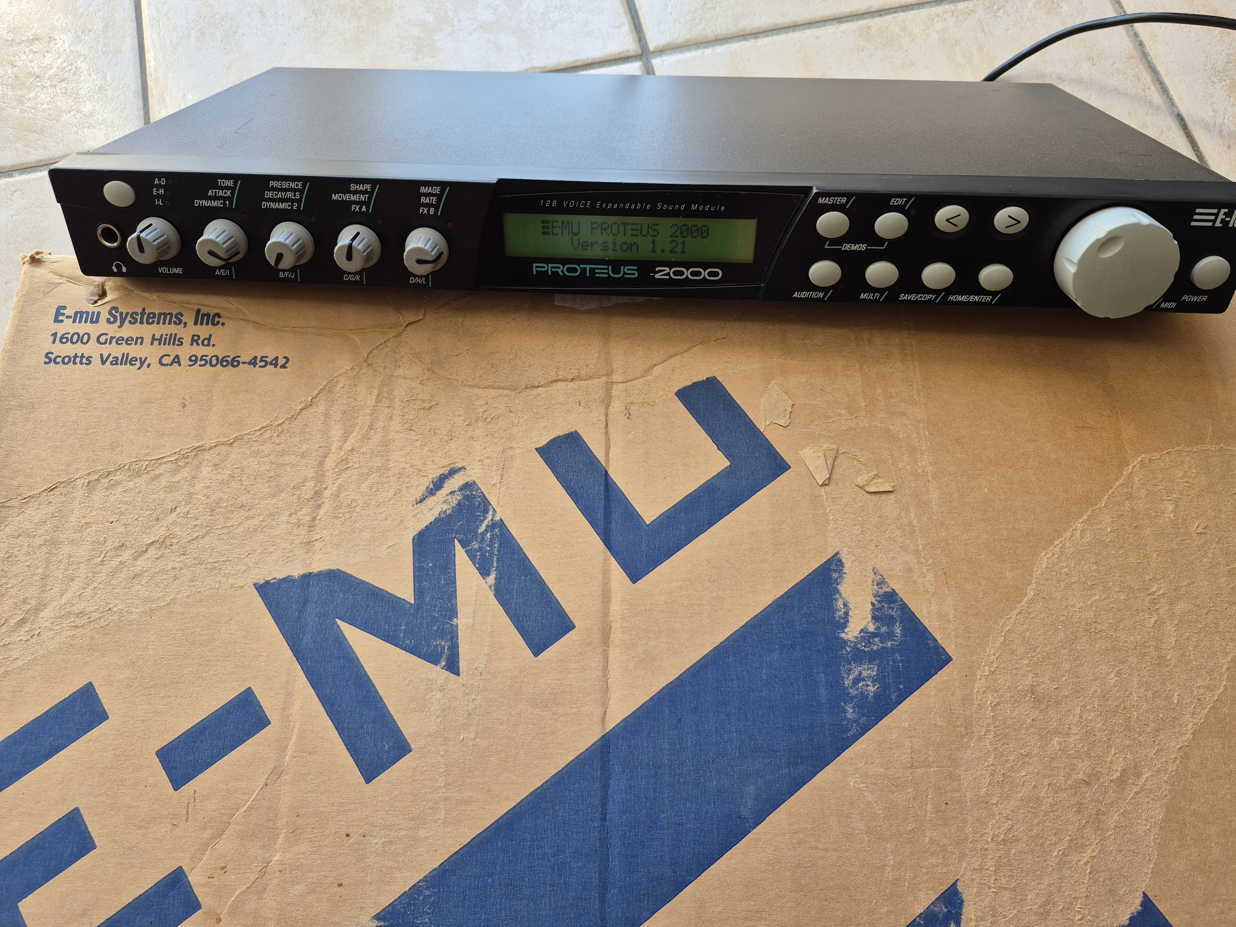 VENDS RACK EXPANDEUR EMU PROTEUS 2000