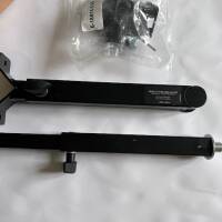 vends un support universel K&M 18807