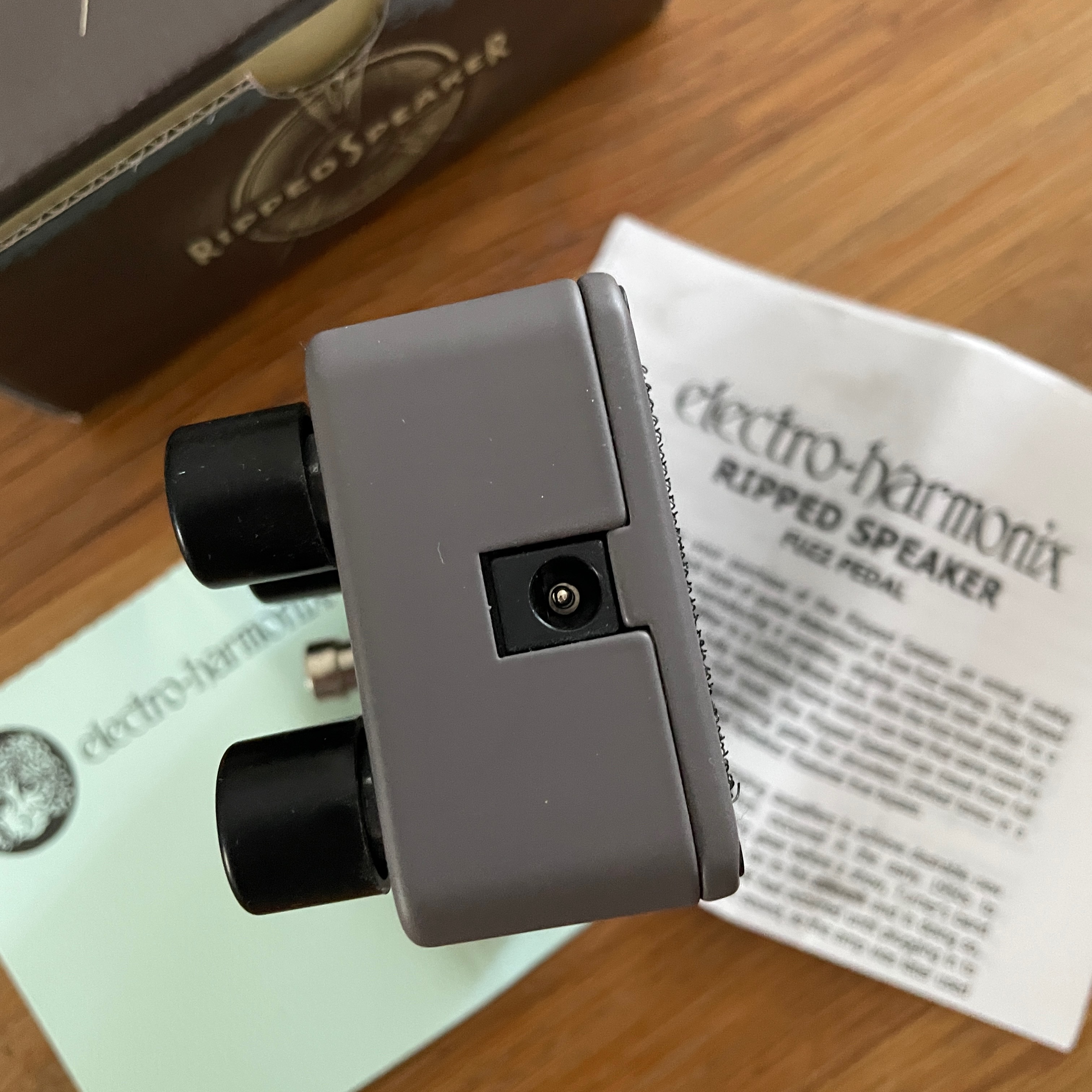 Electro-Harmonix Ripped Speaker Fuzz (34255)