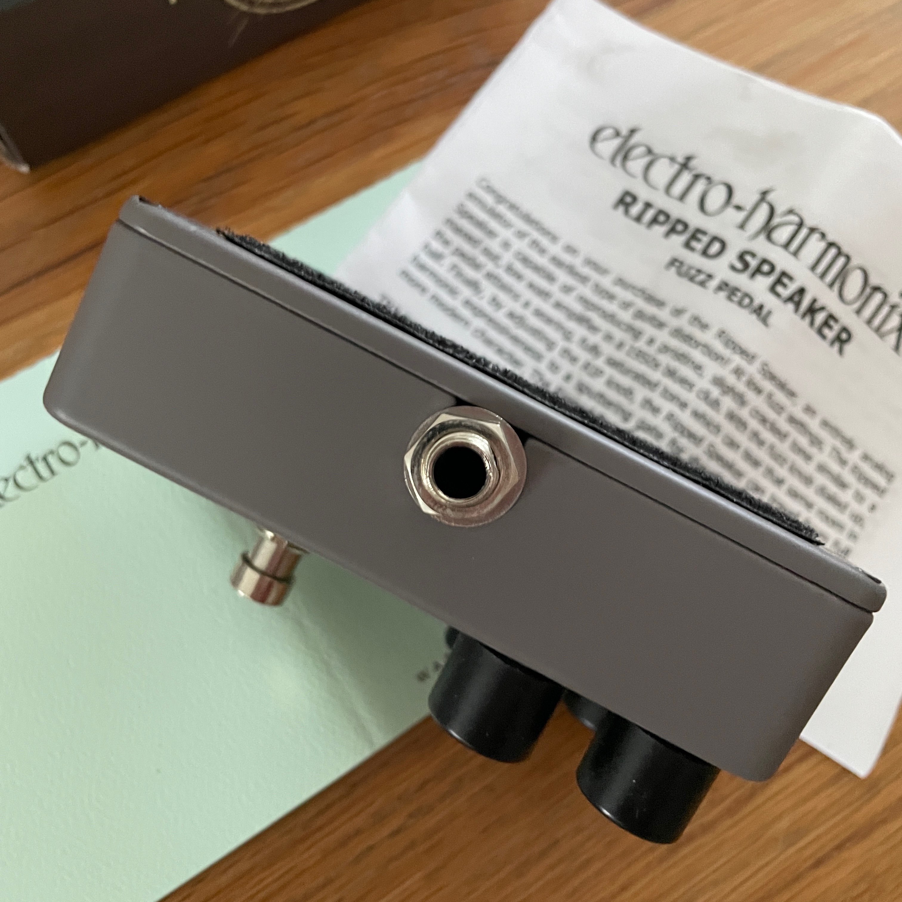 Electro-Harmonix Ripped Speaker Fuzz (23085)
