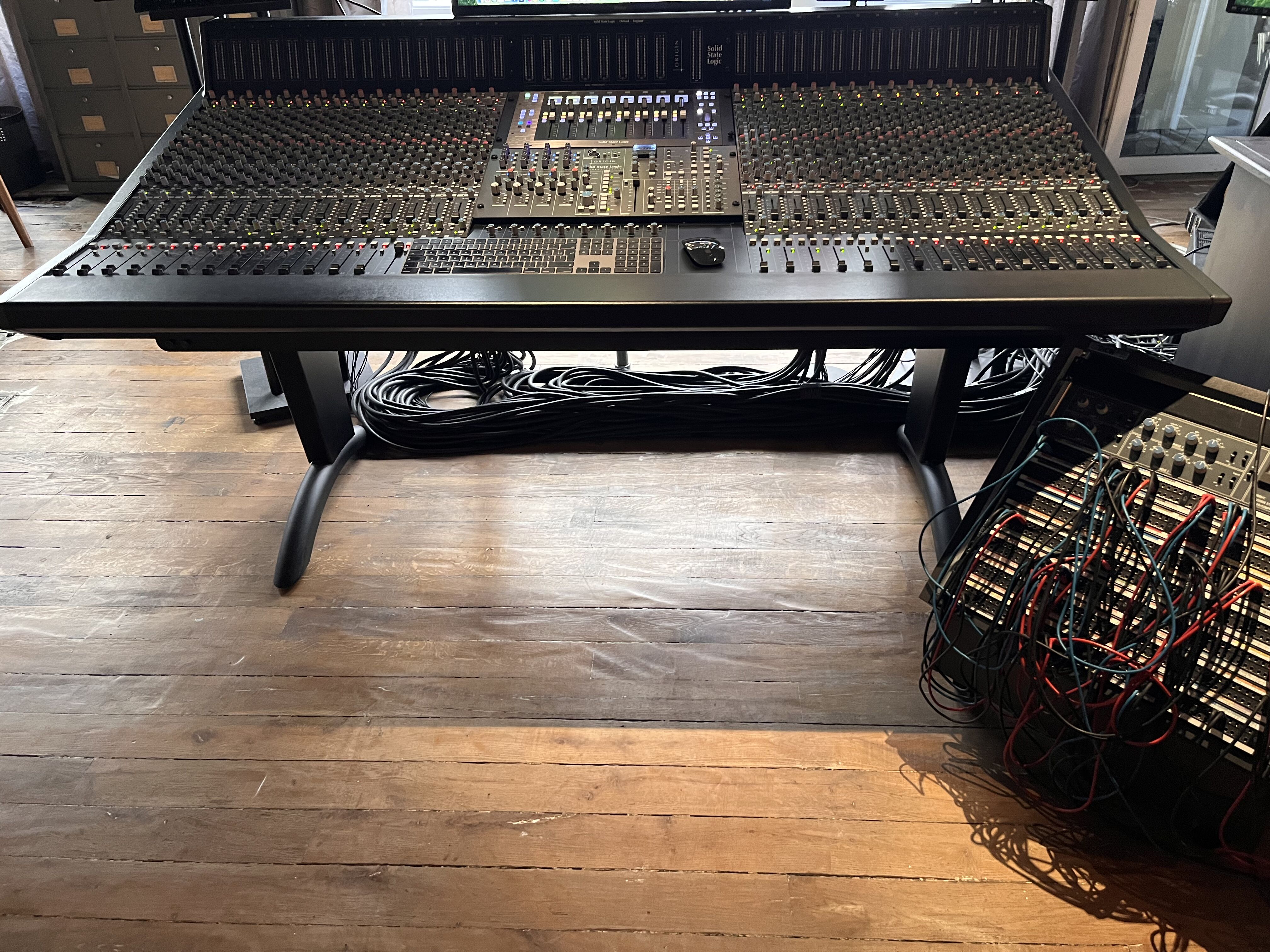 ssl origin 32 + pieds + flancs + patch + câbles + uf8