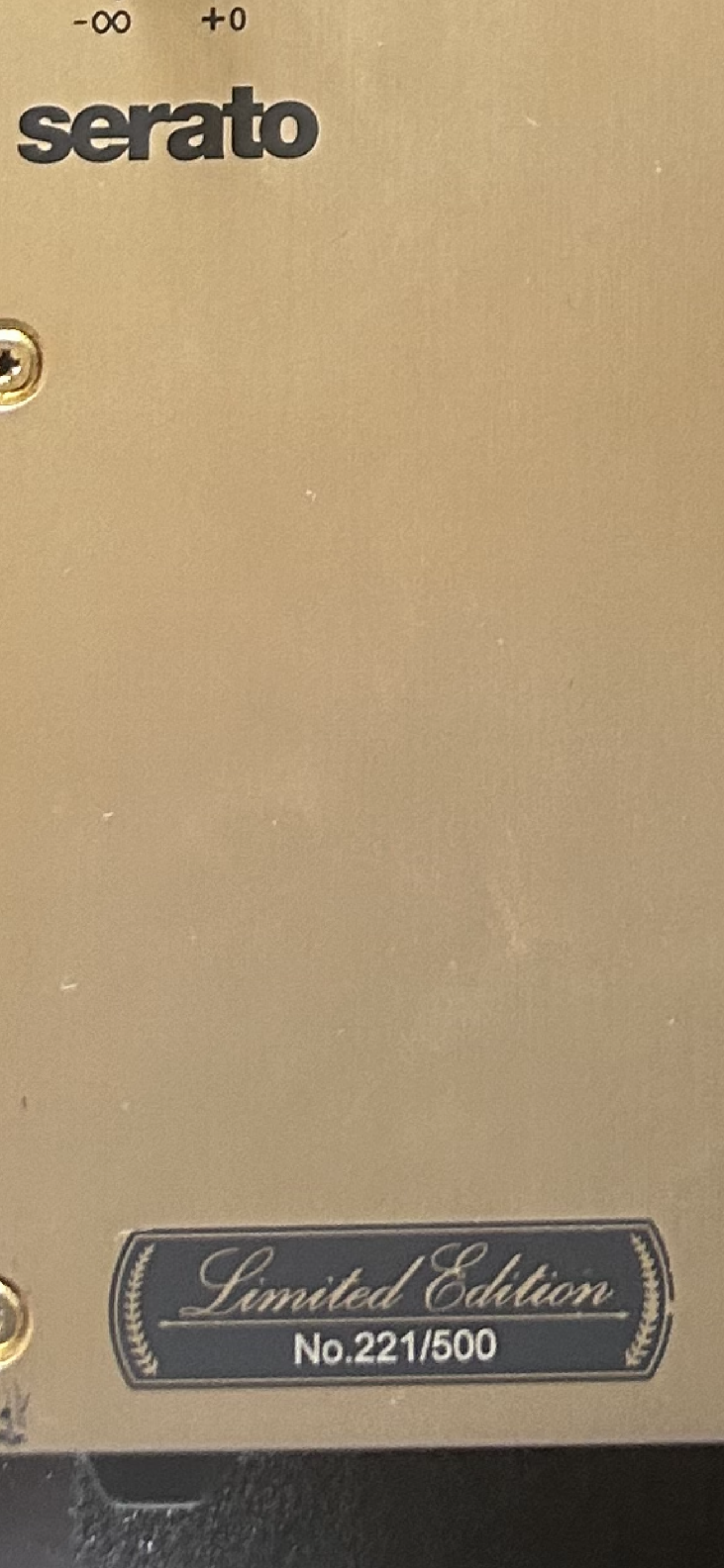 Vends pioneer S9 gold edition limitée (no 221/500)