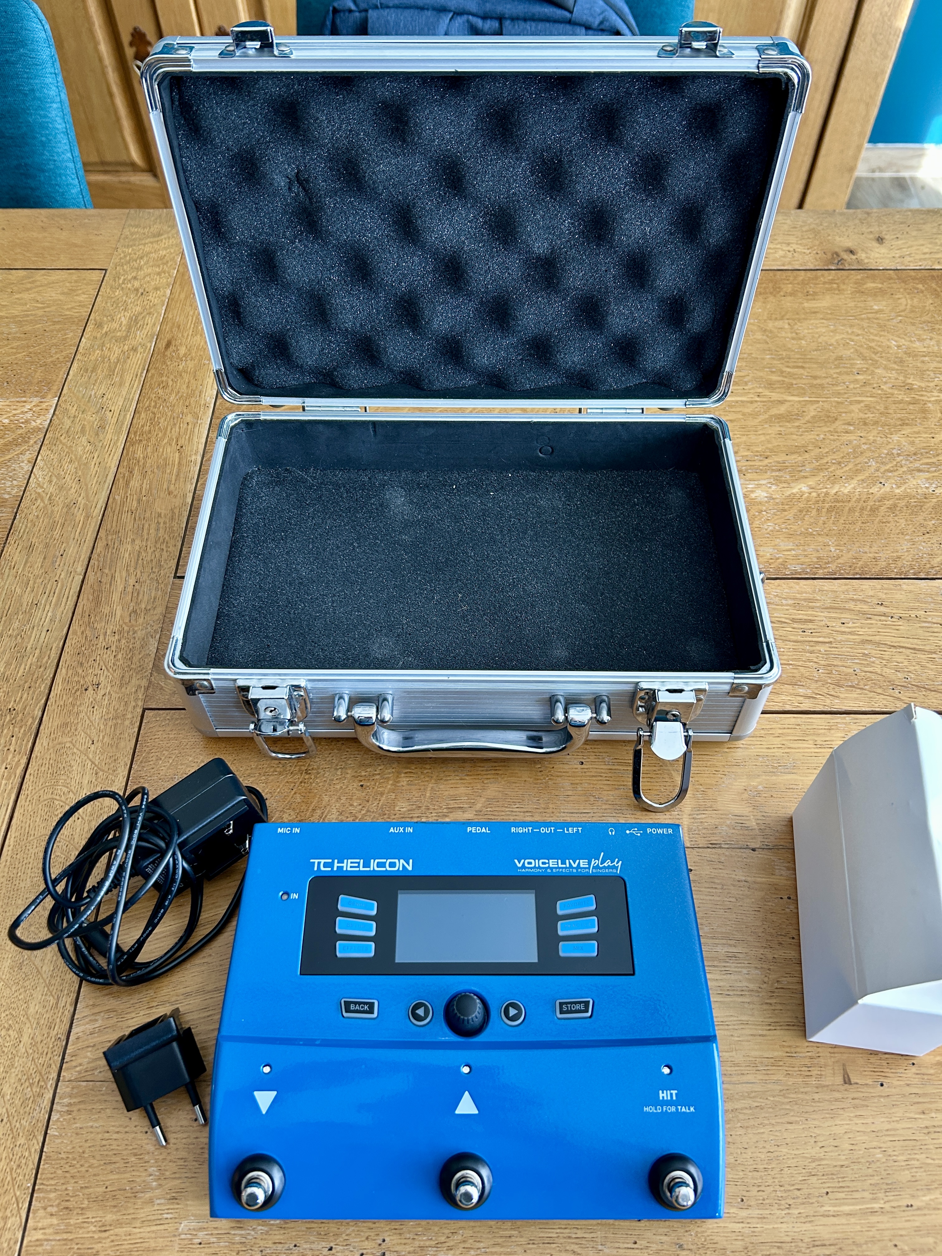 TC-Helicon VoiceLive Play – Très bon état – Peu utilisé – Avec flycase