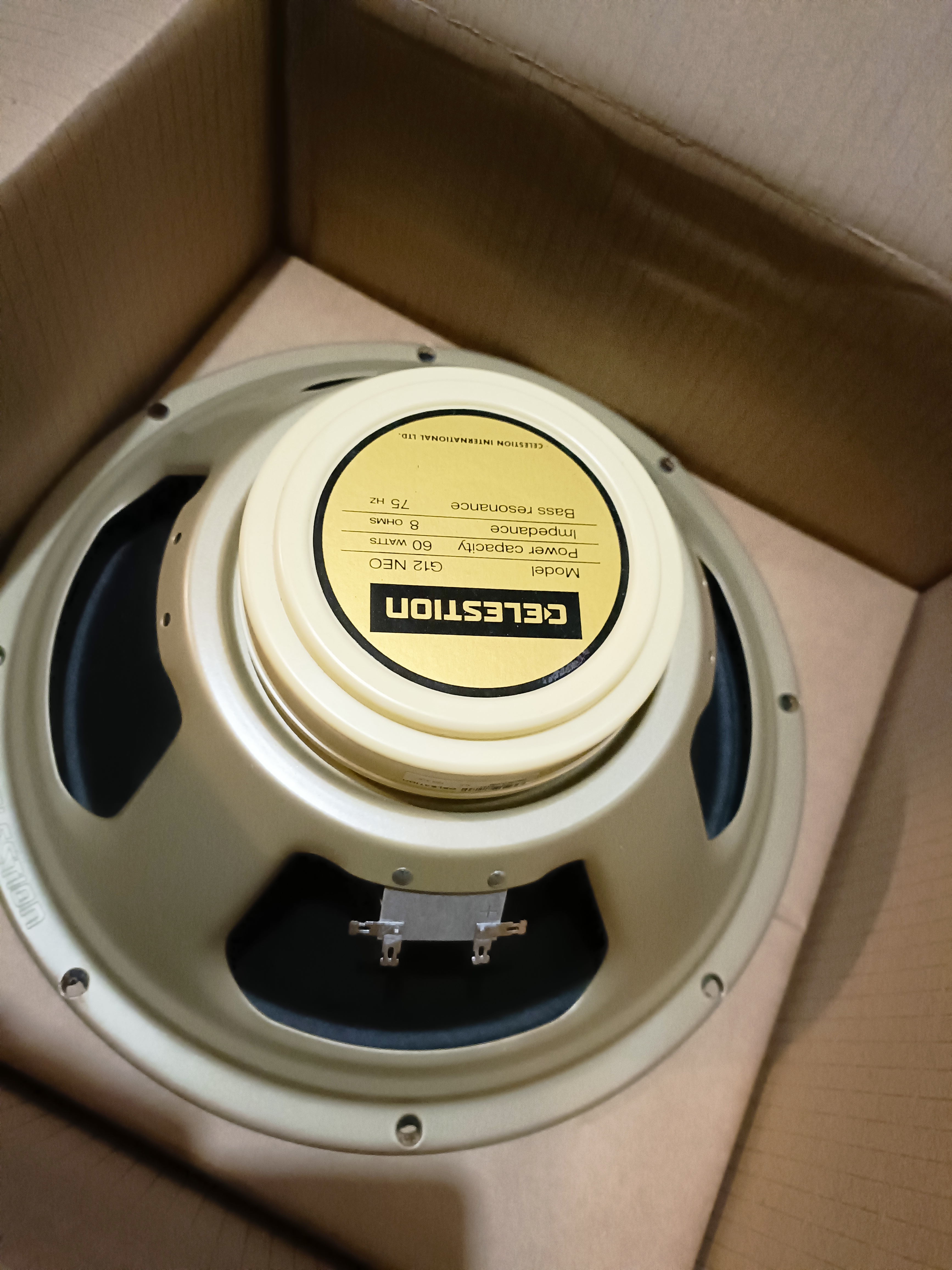 HP CELESTION G12 NEO Creamback 8 ohms