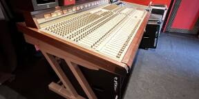 Console Analogique TASCAM M-600