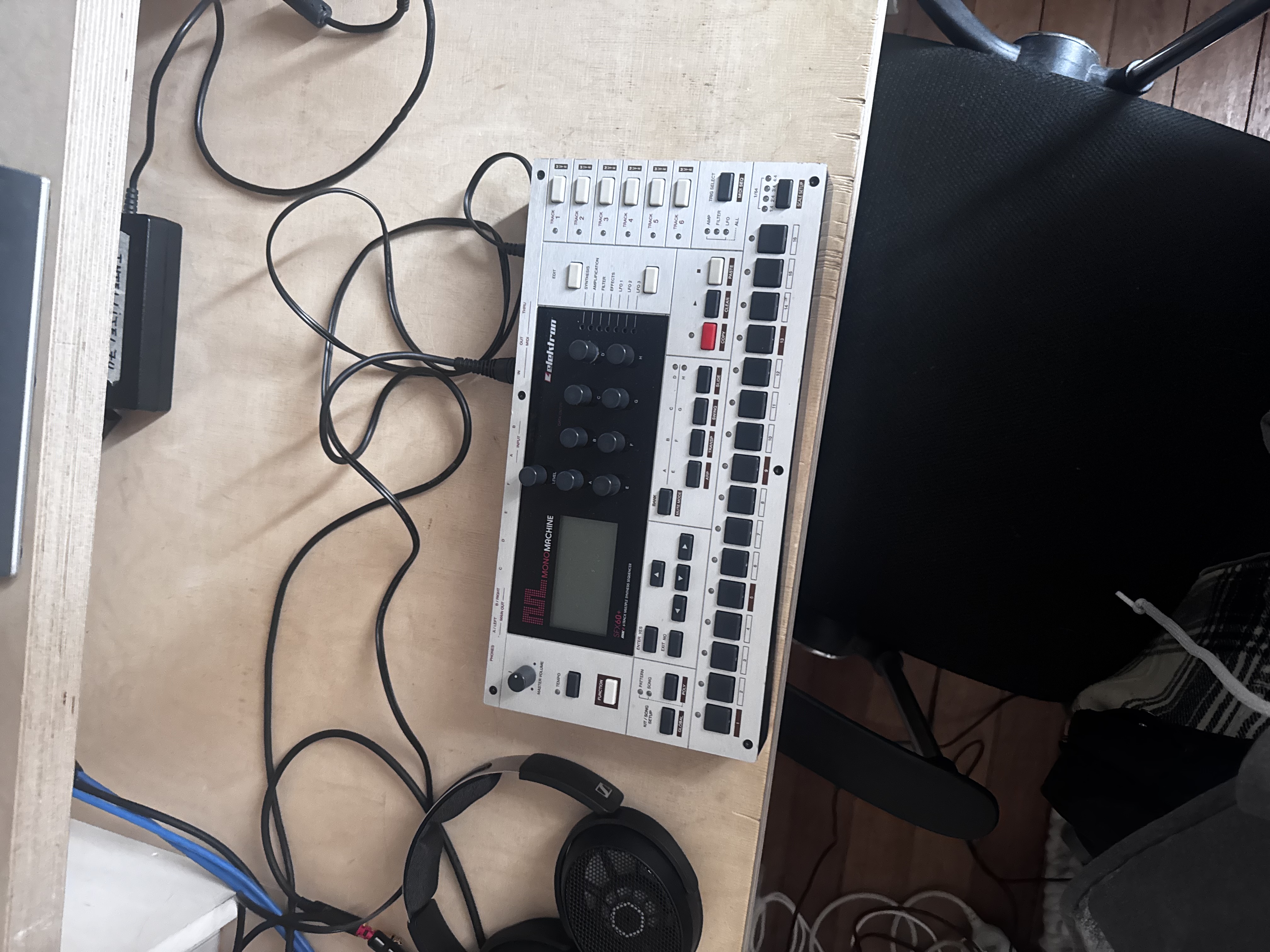 Monomachine sfx60 mk2 / boite d’origine