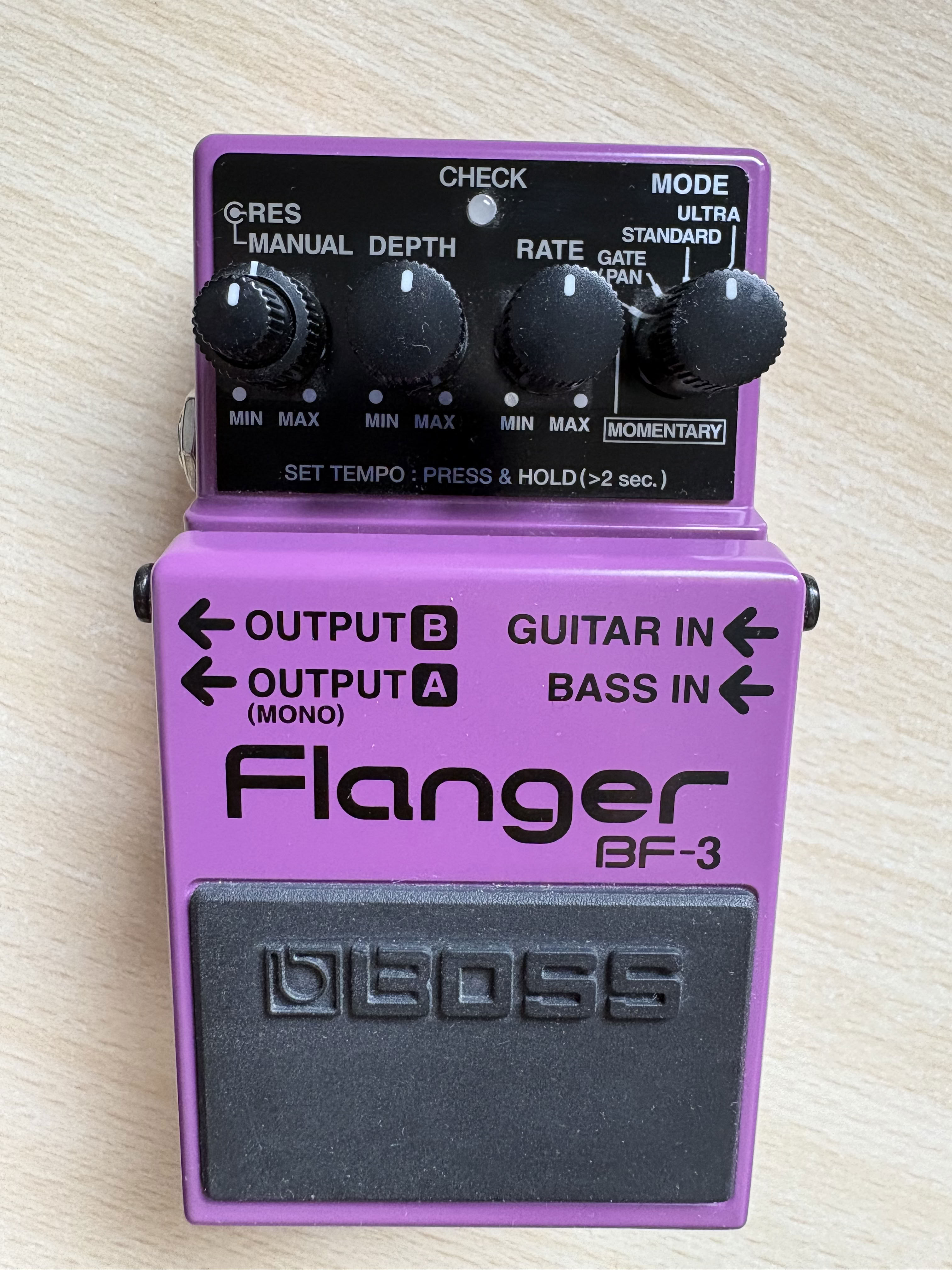 Pédale de guitare Boss Flanger BF-3 - neuve, vente cause double emploi