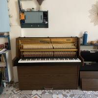 Vends mini piano droit Hanlet Pianino