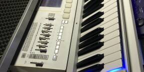 Vends ou échange korg M3+300€ contre un fantom-06