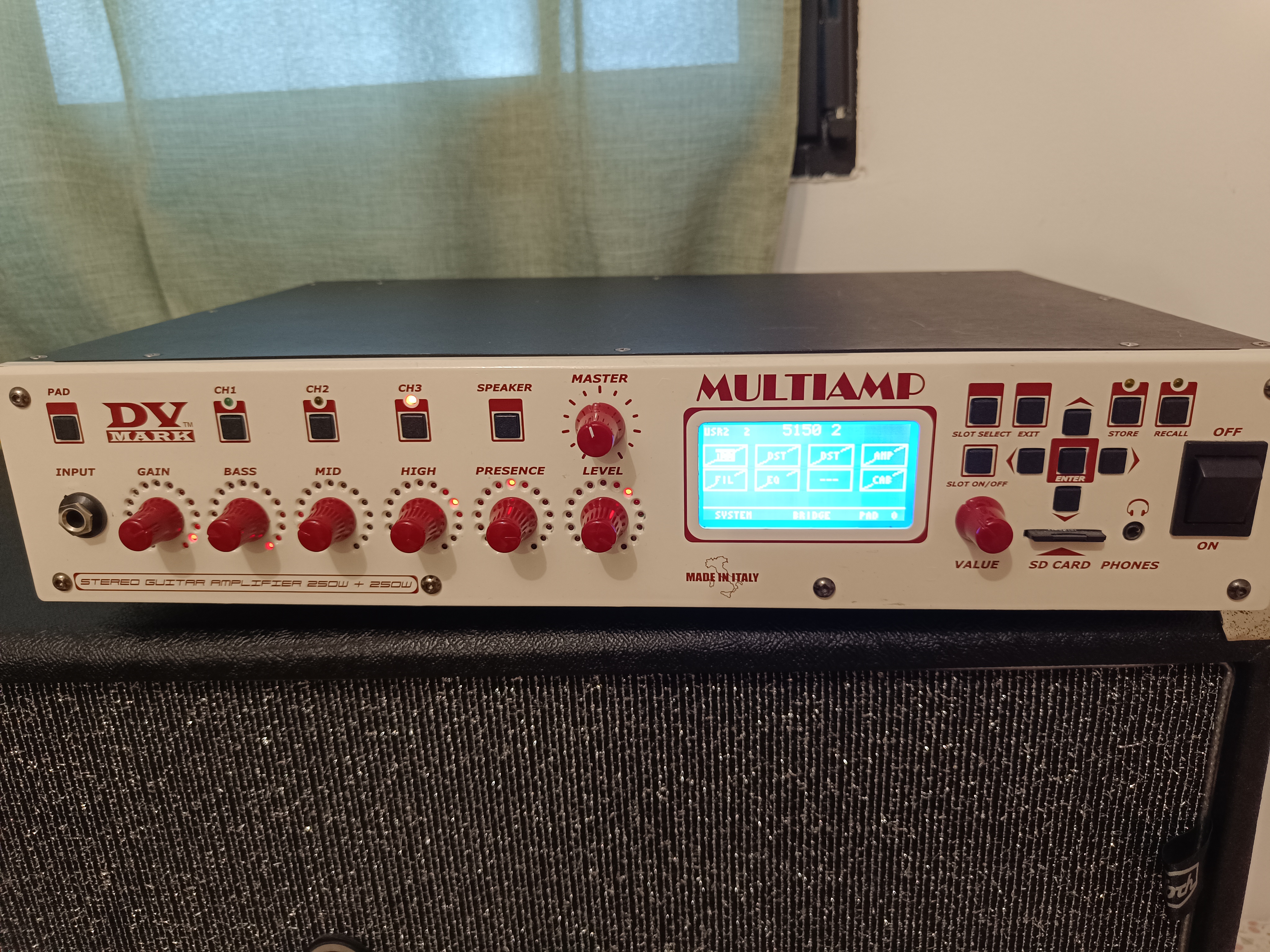 Dv mark multiamp stéréo