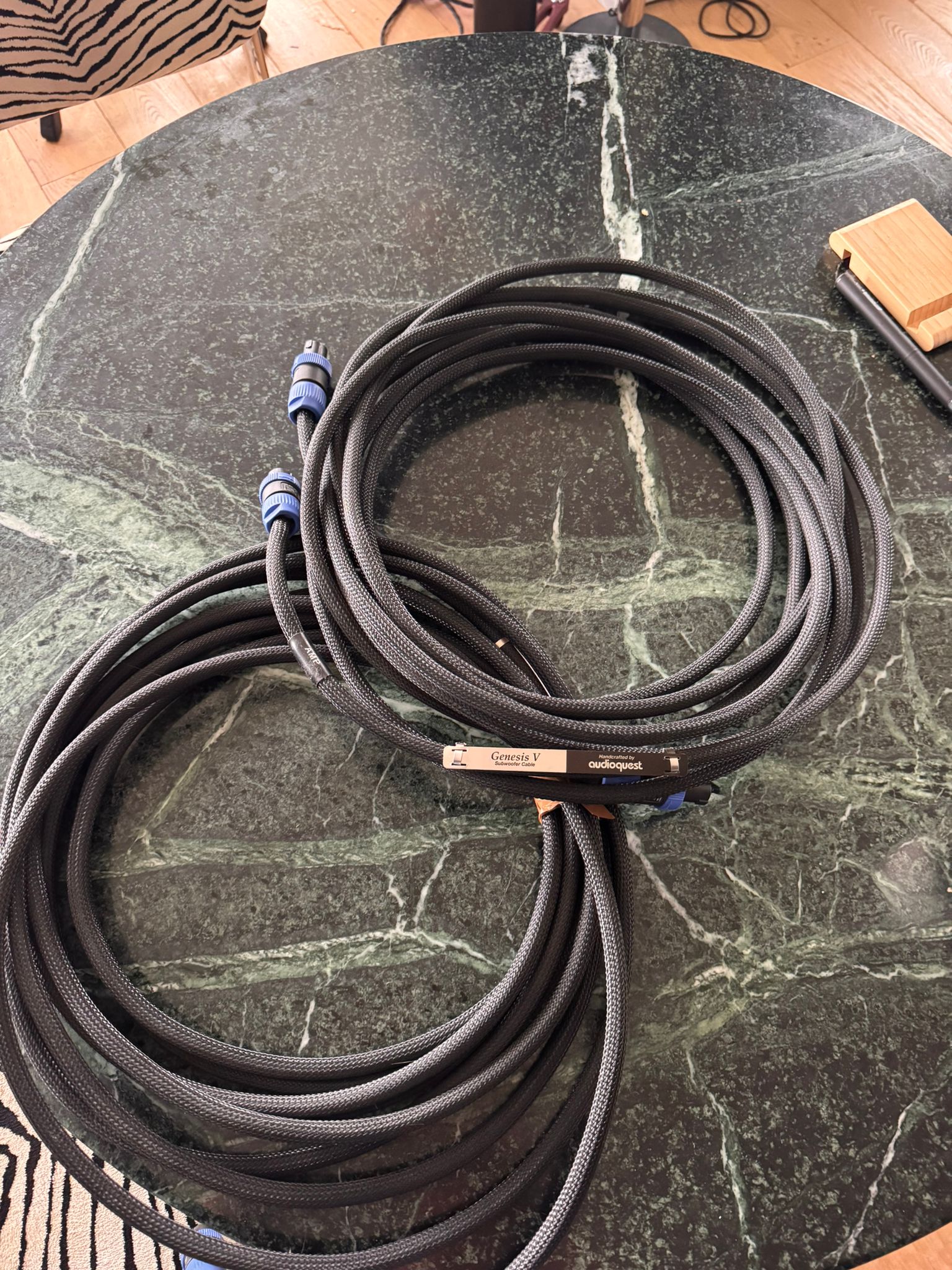 Vends AudioQuest Speakon 2 x 9 m – câbles subwoofer / grave haut de gamme – paire