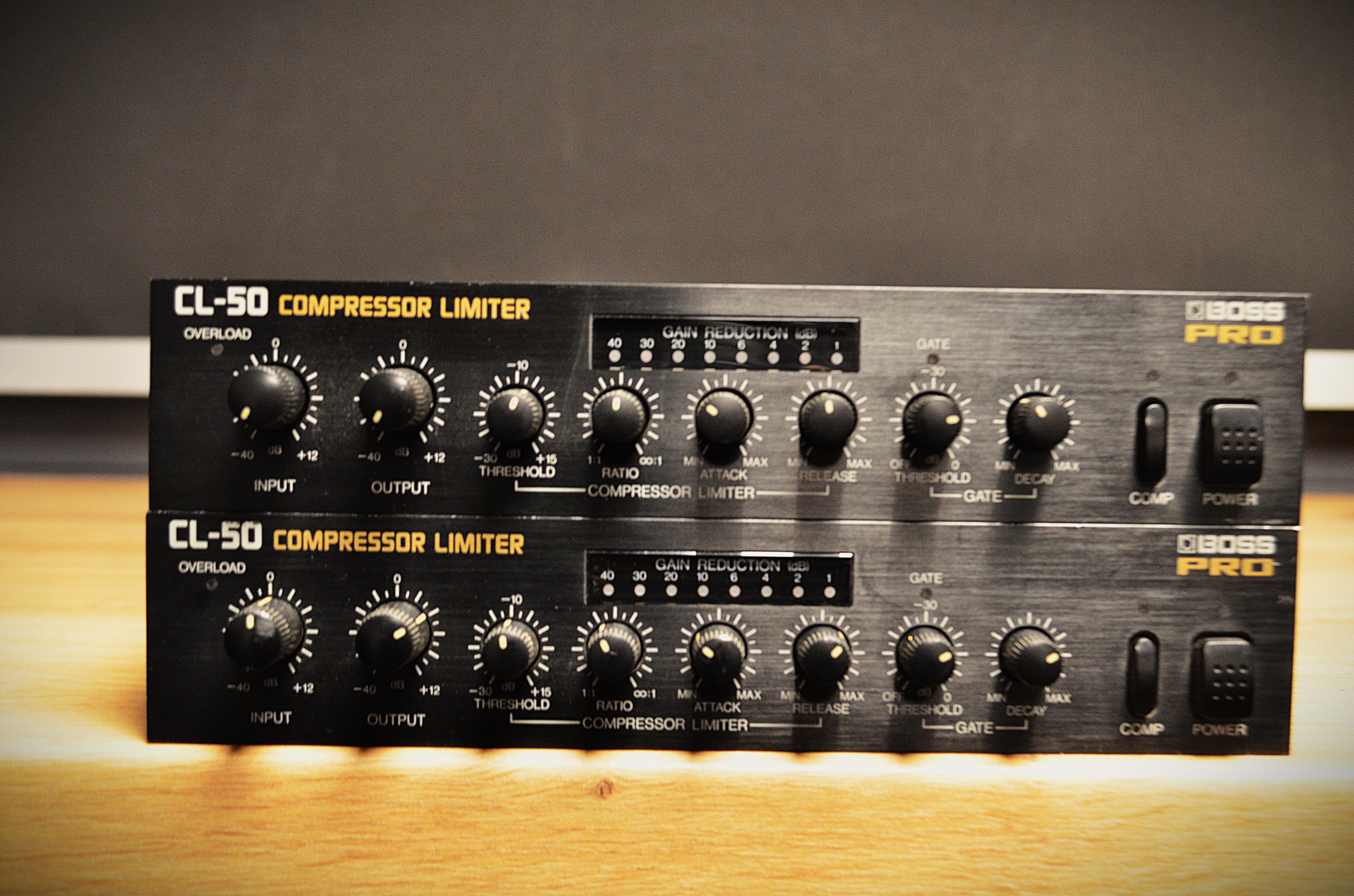 Paire de BOSS CL-50 compresseur/limiter