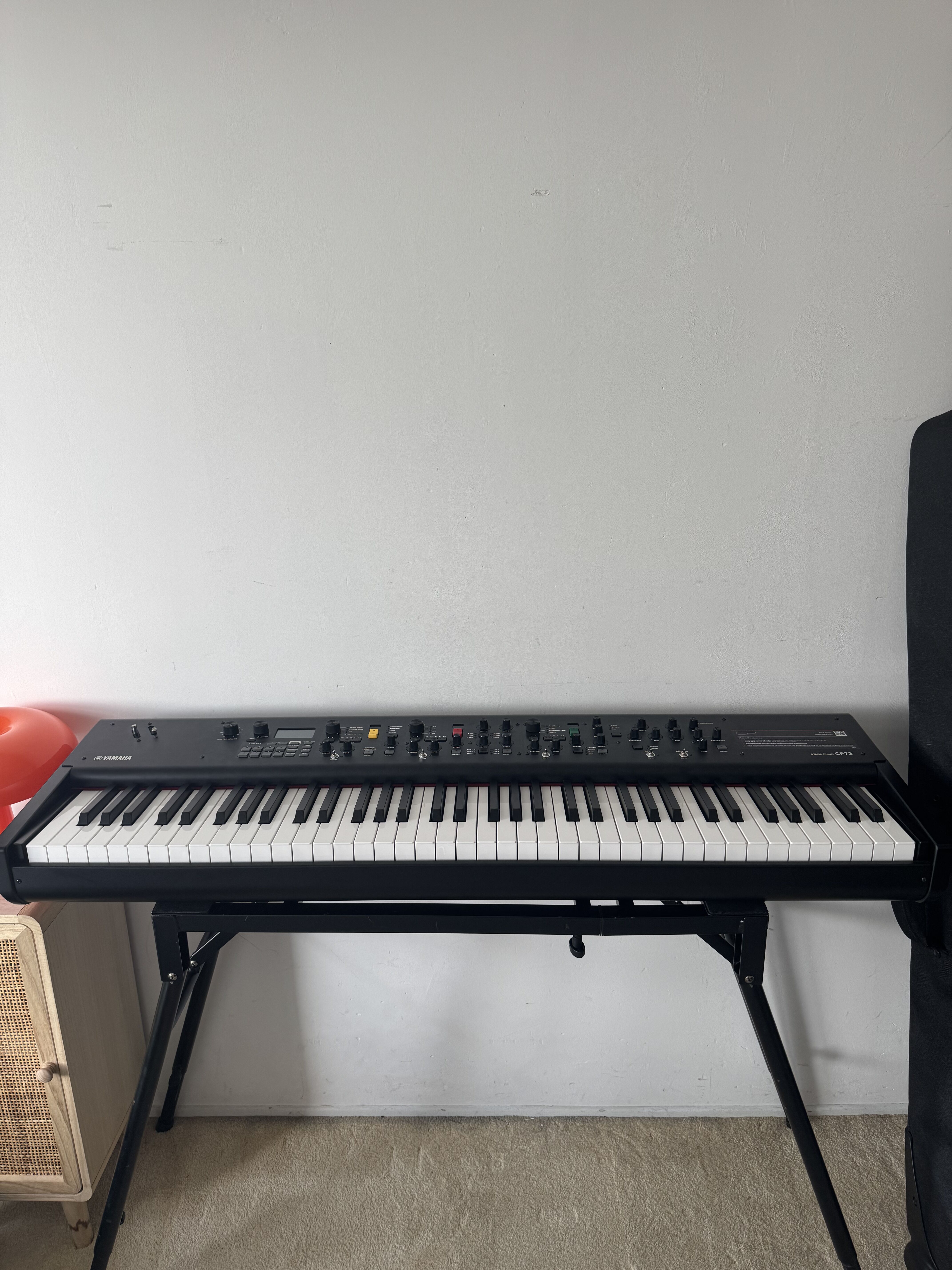 Vends Yamaha CP73 + Housse YAMAHA (NEUF)
