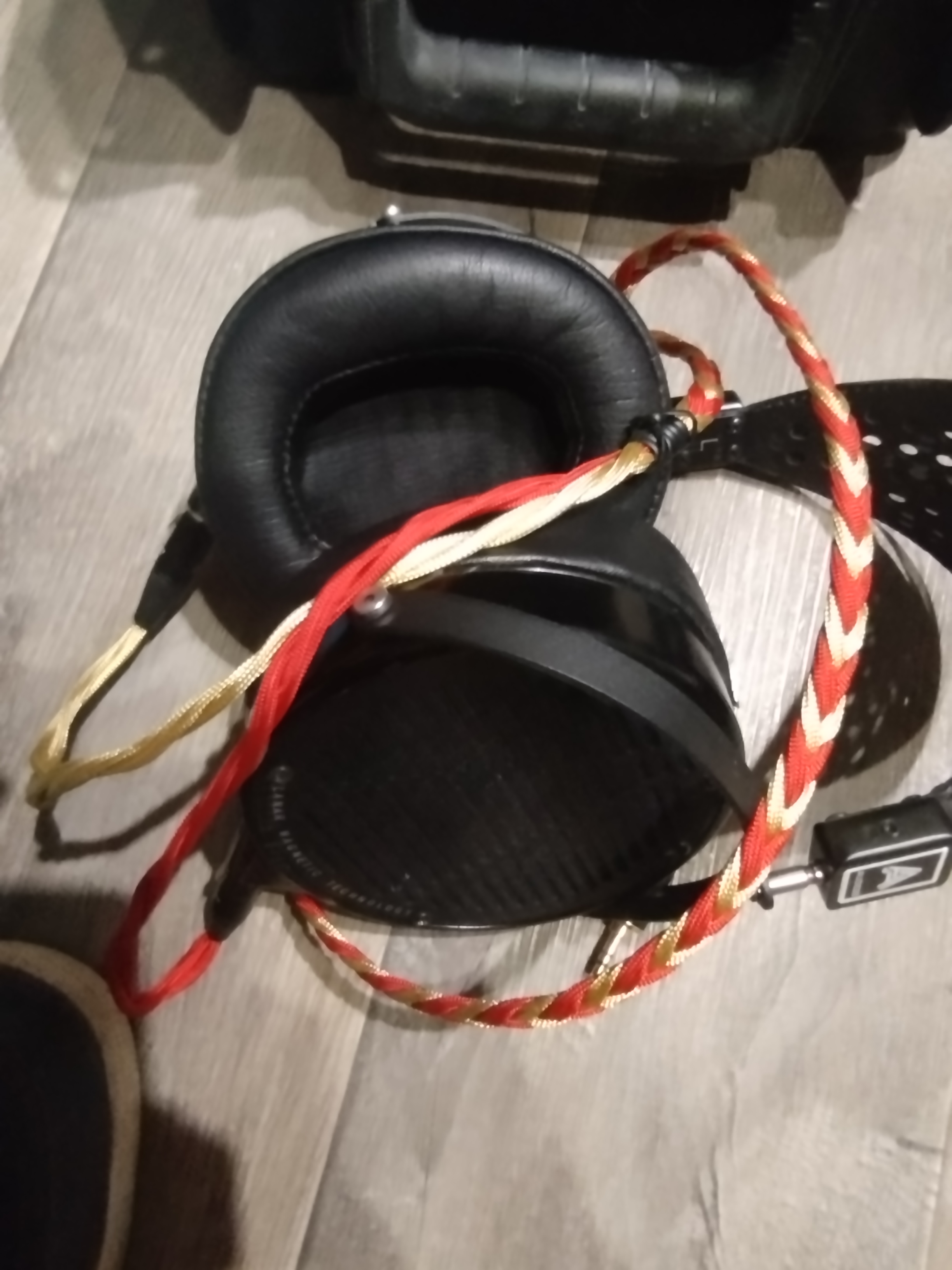 vends casque audeze lcd x complet (+cable neuf et cousinet neufs)
