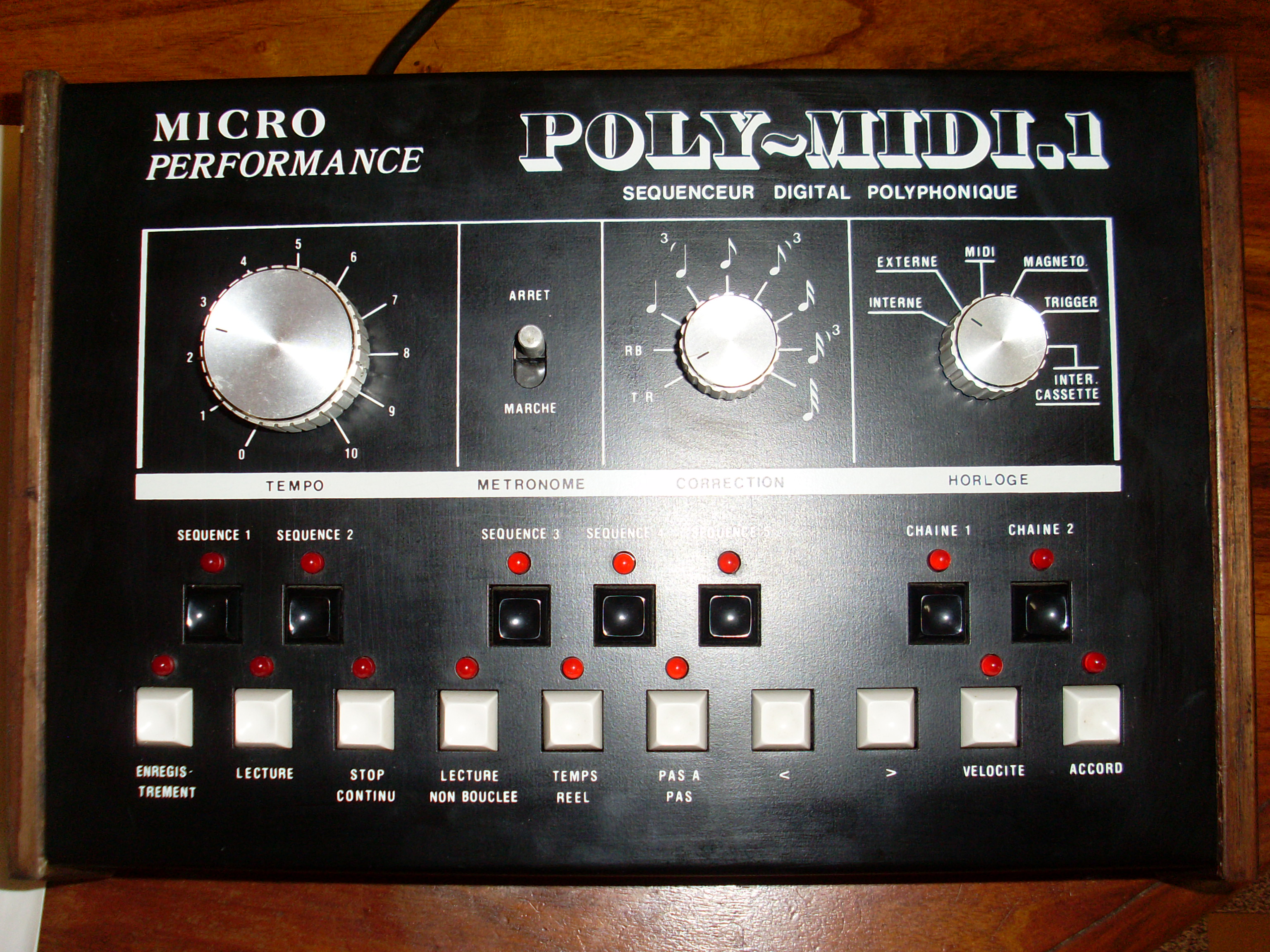 Séquenceur Micro Performance Poly-Midi.1