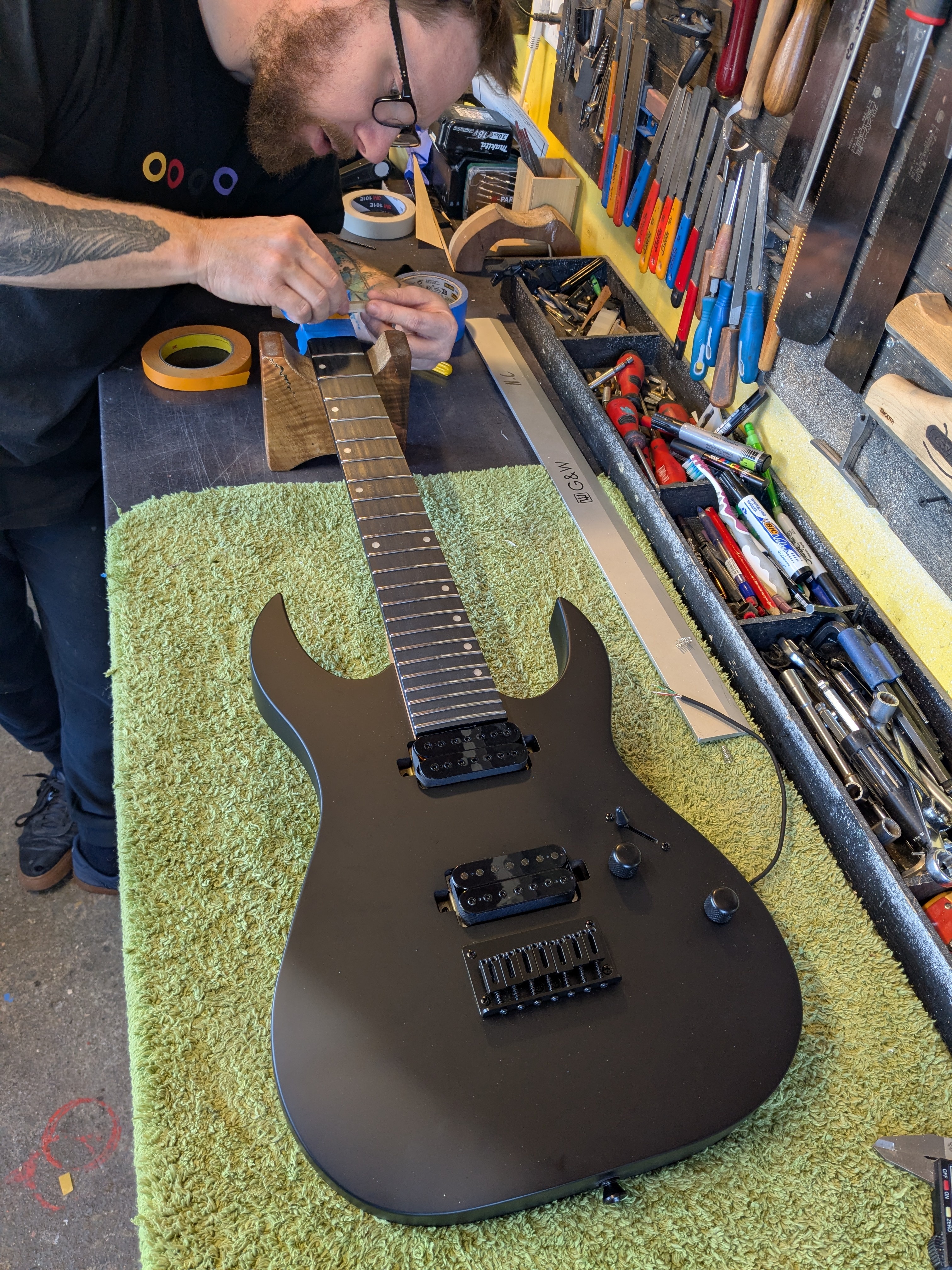 Spira Guitars S-407
