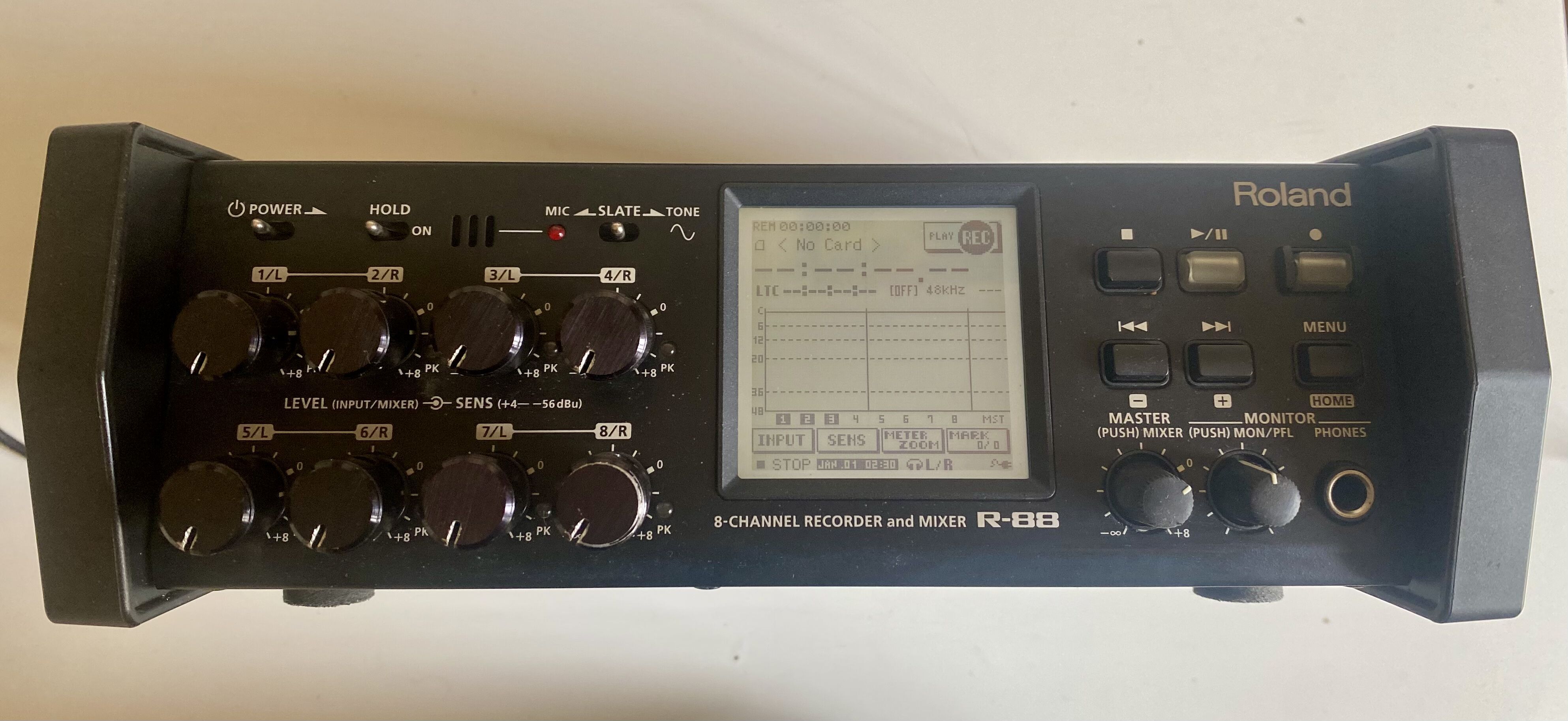 Enregistreur 8 pistes Roland R-88 + Sacoche Orca OR-41