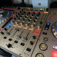 Contrôleur Pioneer DDJ SZ GOLD