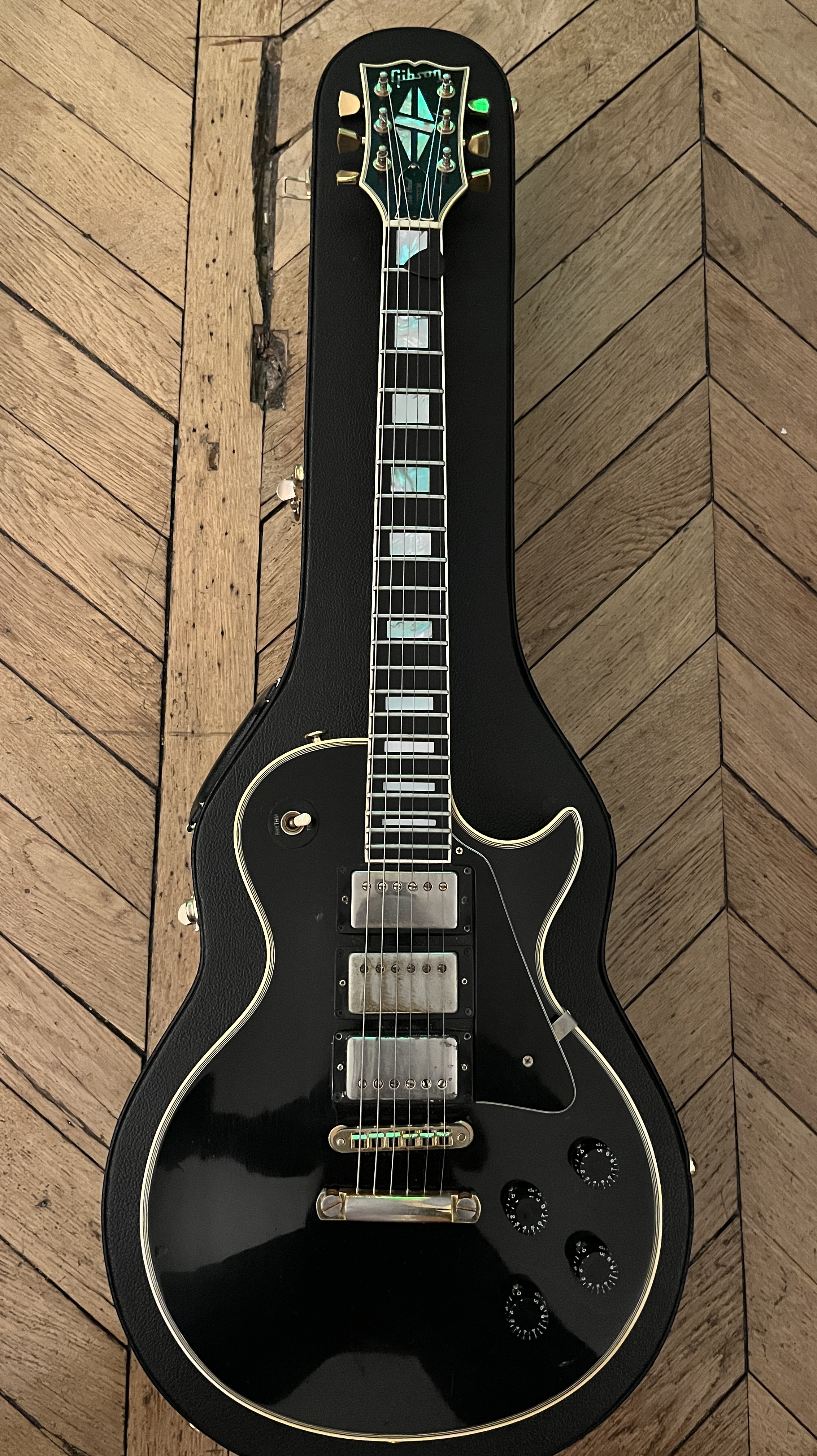 GIBSON LES PAUL CUSTOM 1981 3 MICROS