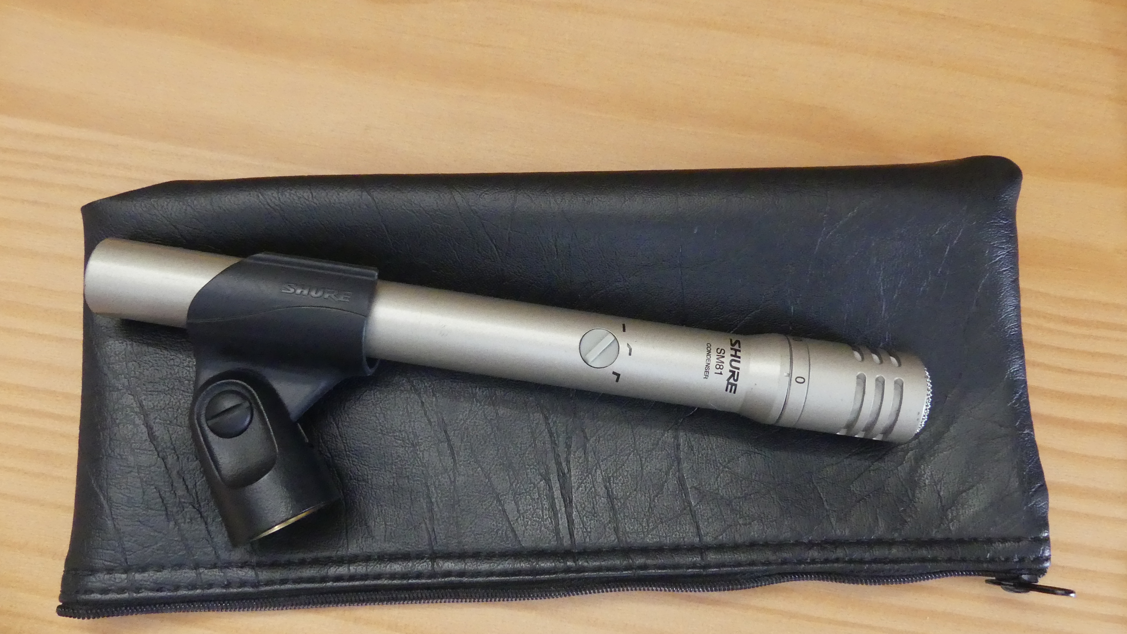 Shure SM81