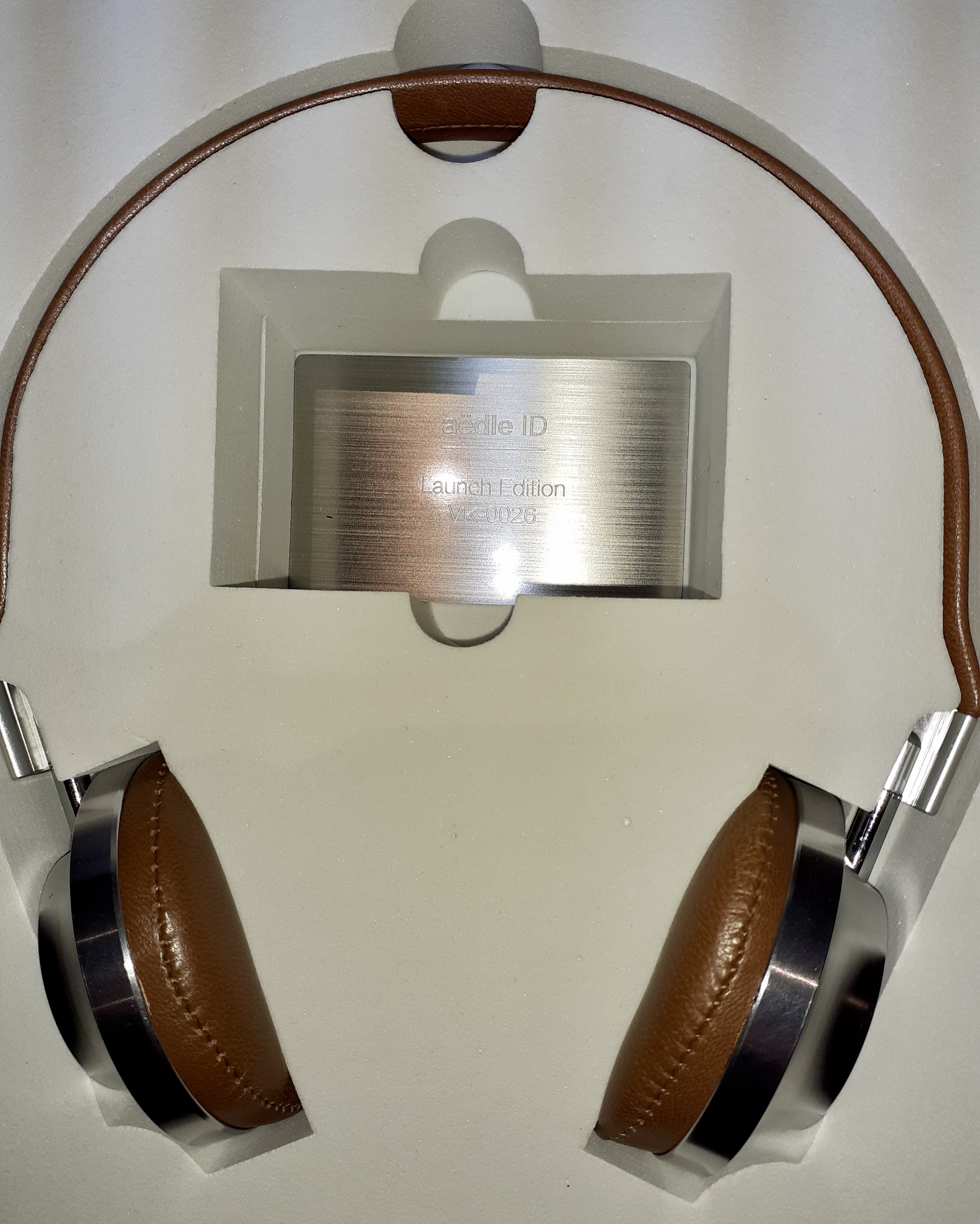 Casque audiophile Aedle VK-1 Valkyries : casque haut de gamme numéroté 