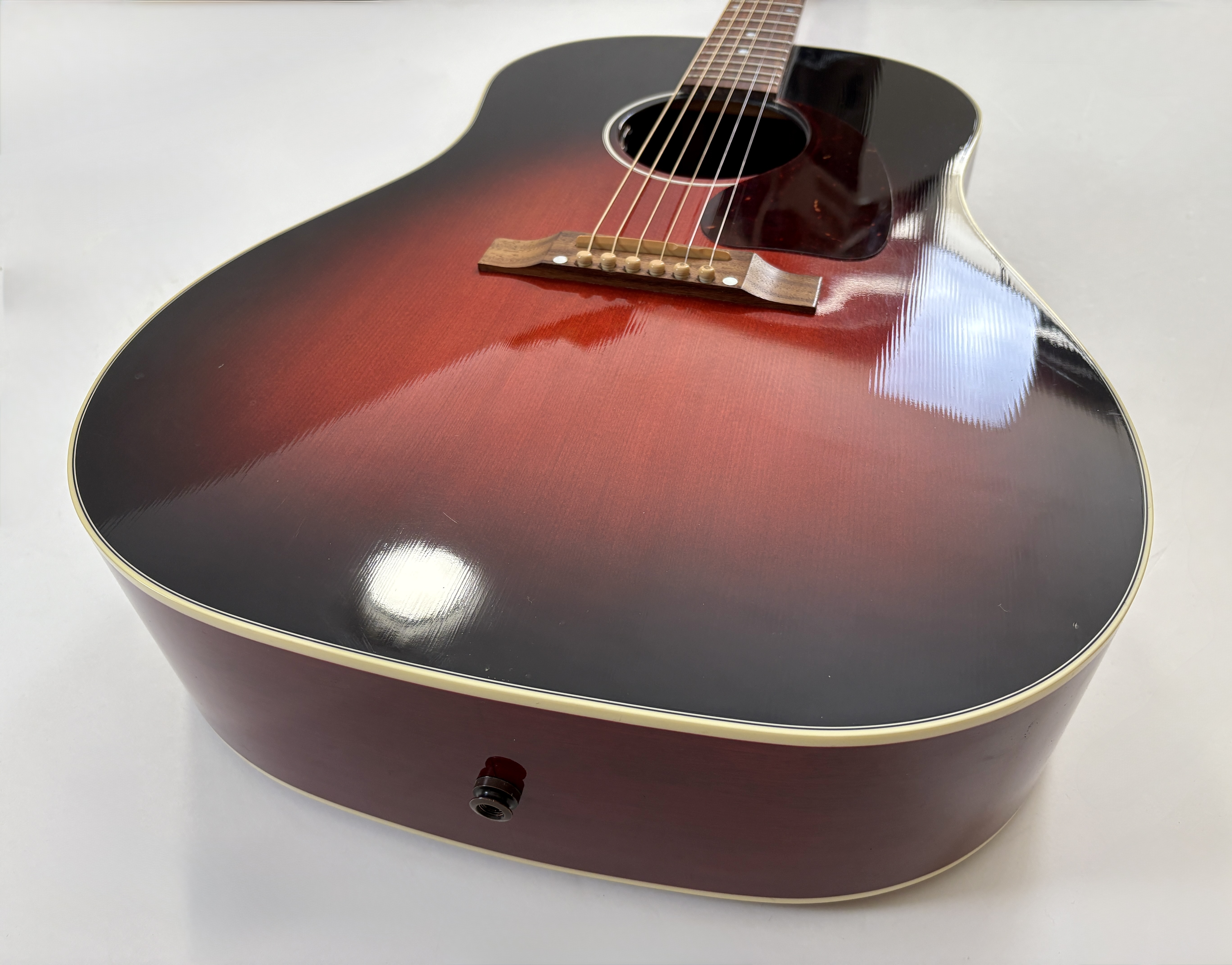 Gibson Slash J-45 (13004)