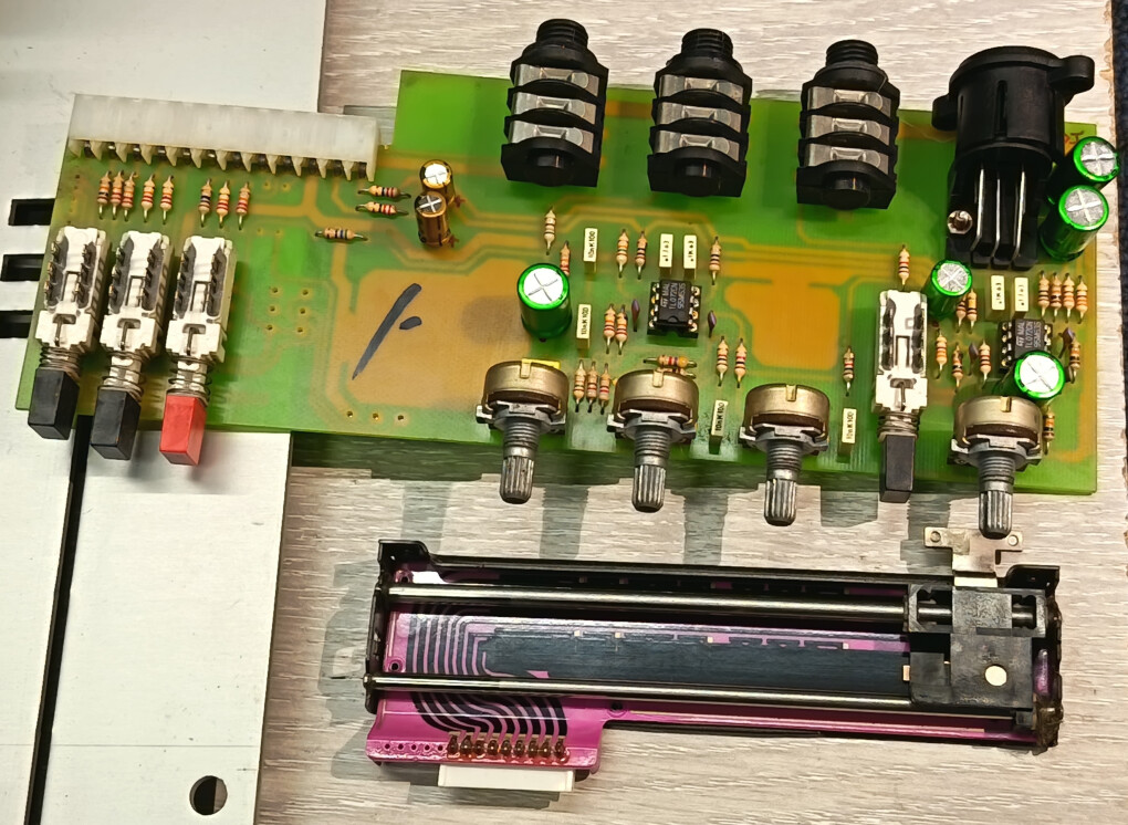 6797502.jpg 6797502.jpg