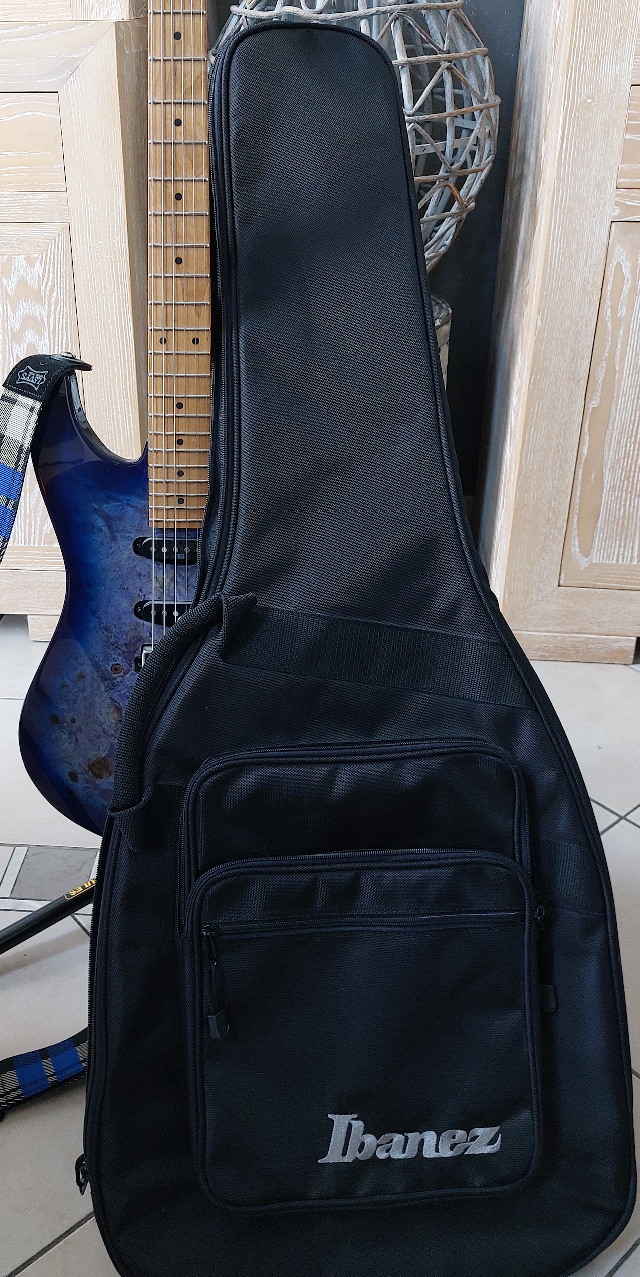 Ibanez 07