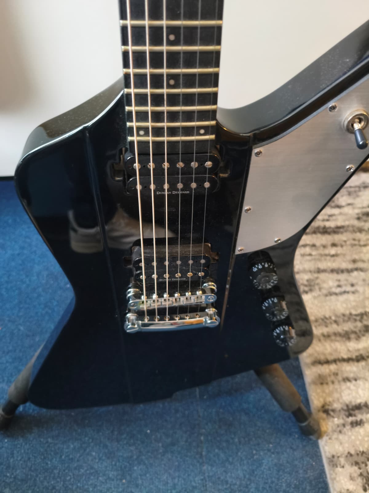 Washburn Parallaxe PXZ-200B "Priestess"