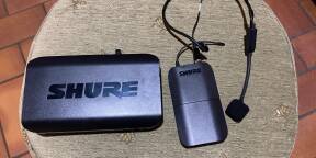 Vends Récepteur Shure BLX4 S8 - Parfait état - 150 Euros