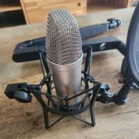 Vends Micro Behringer TM1