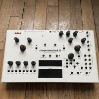 Vends Jomox Moonwind MkII