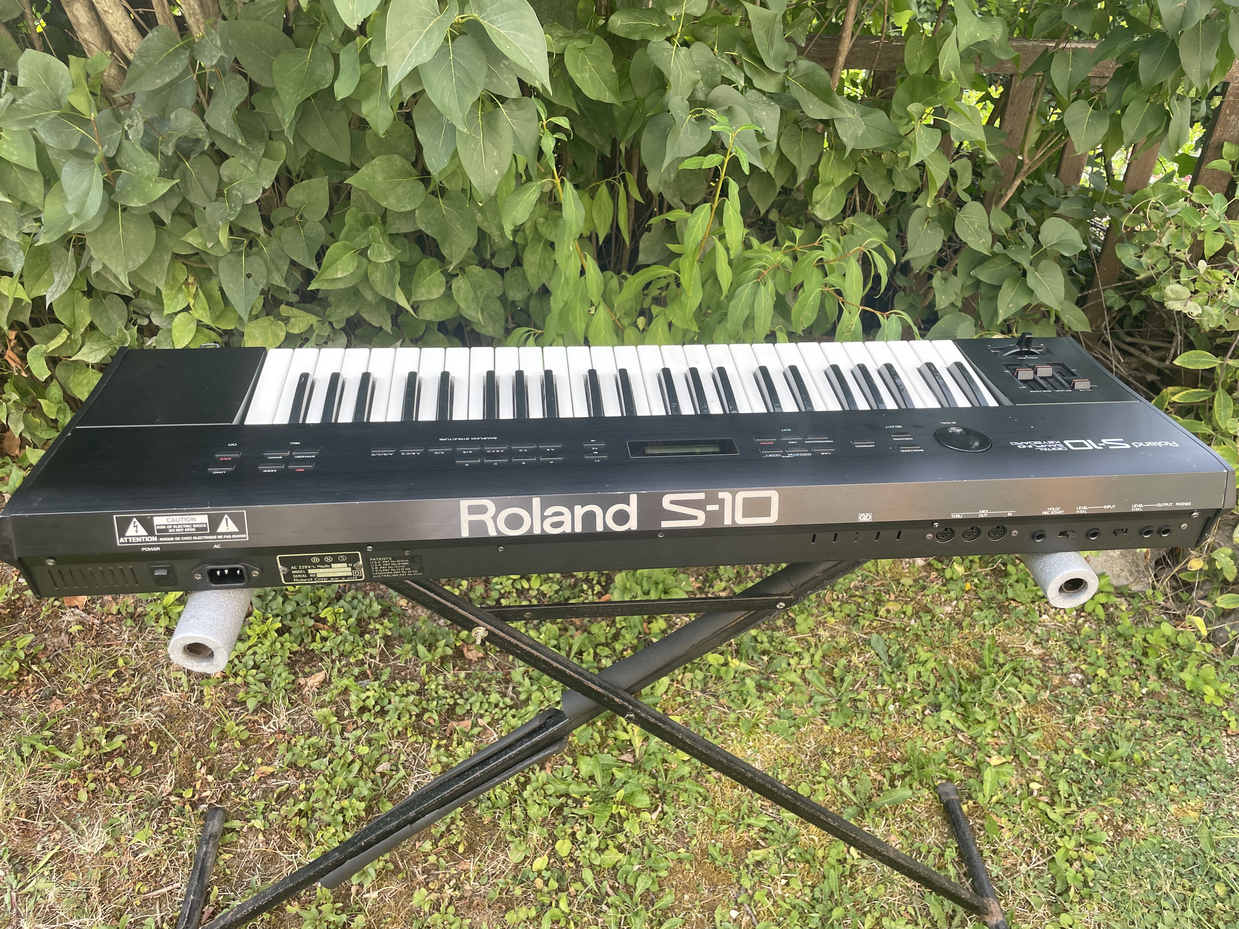 Roland S-10 (63397)